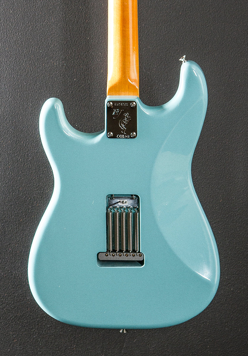Eric Johnson Stratocaster Rosewood -  Tropical Turquoise - Image 4