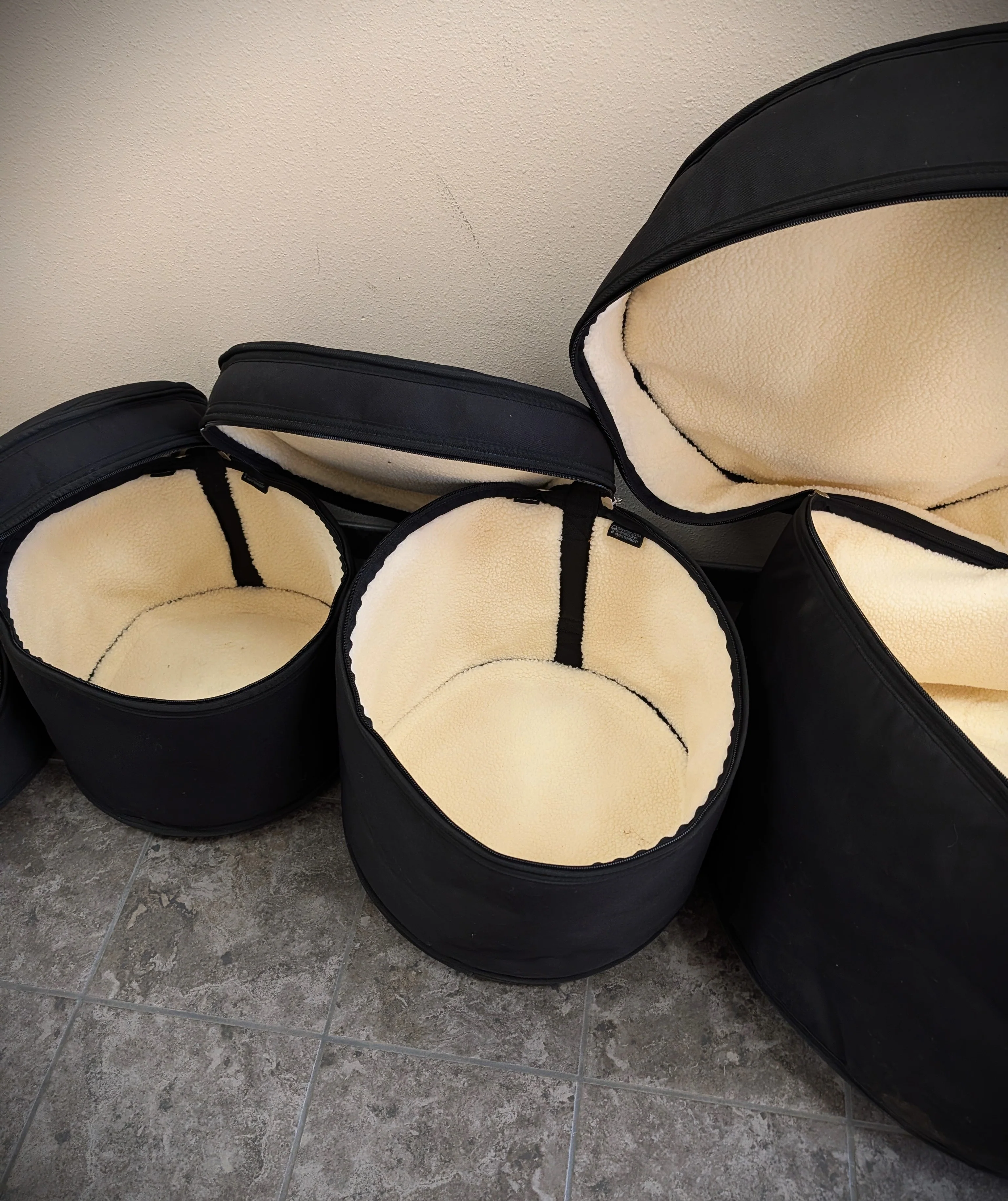 Fleece-Lined Drum Gig Bags 4-Piece Set - LOCAL PICKUP ONLY - Image 3