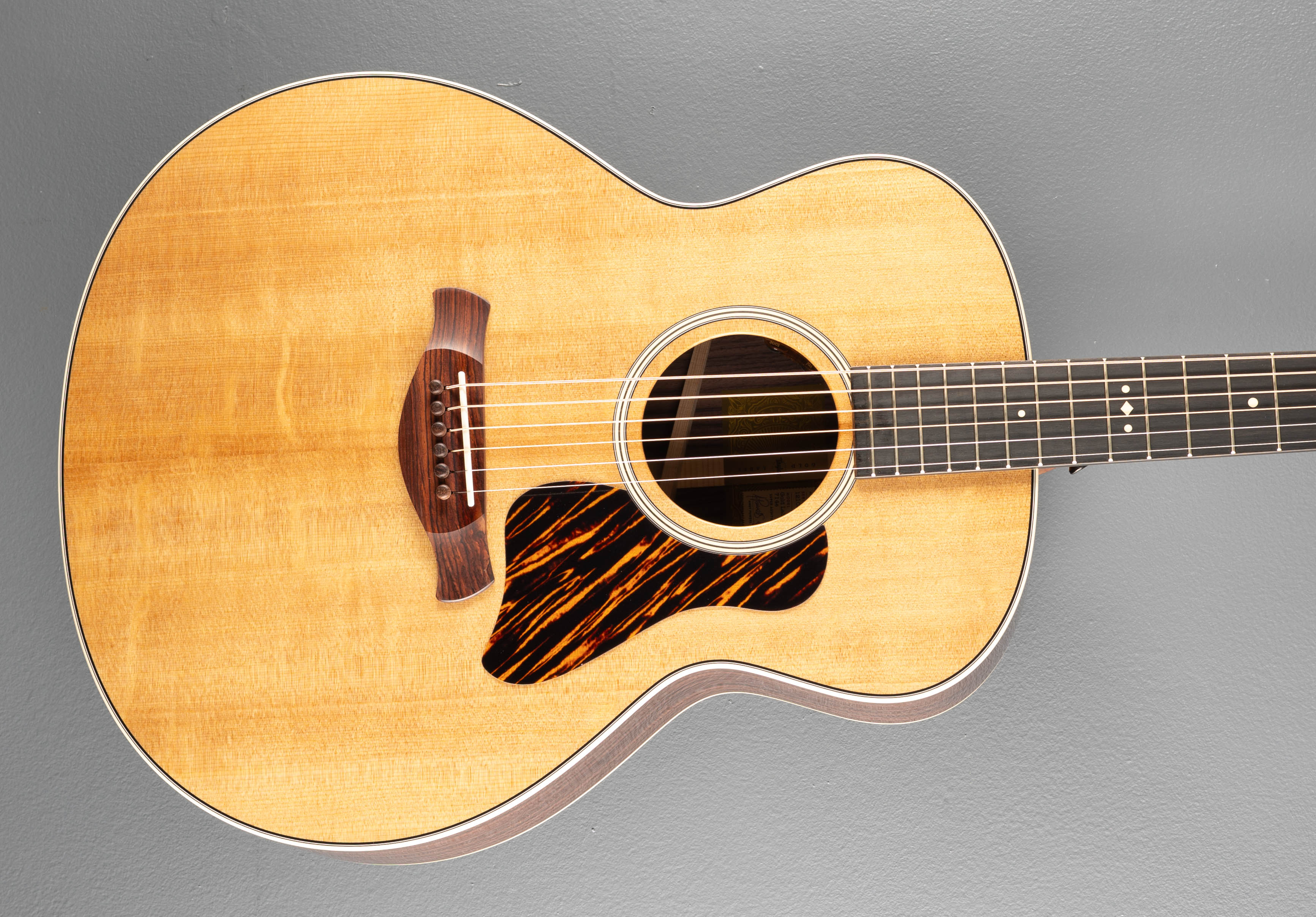 Gold Label 714E