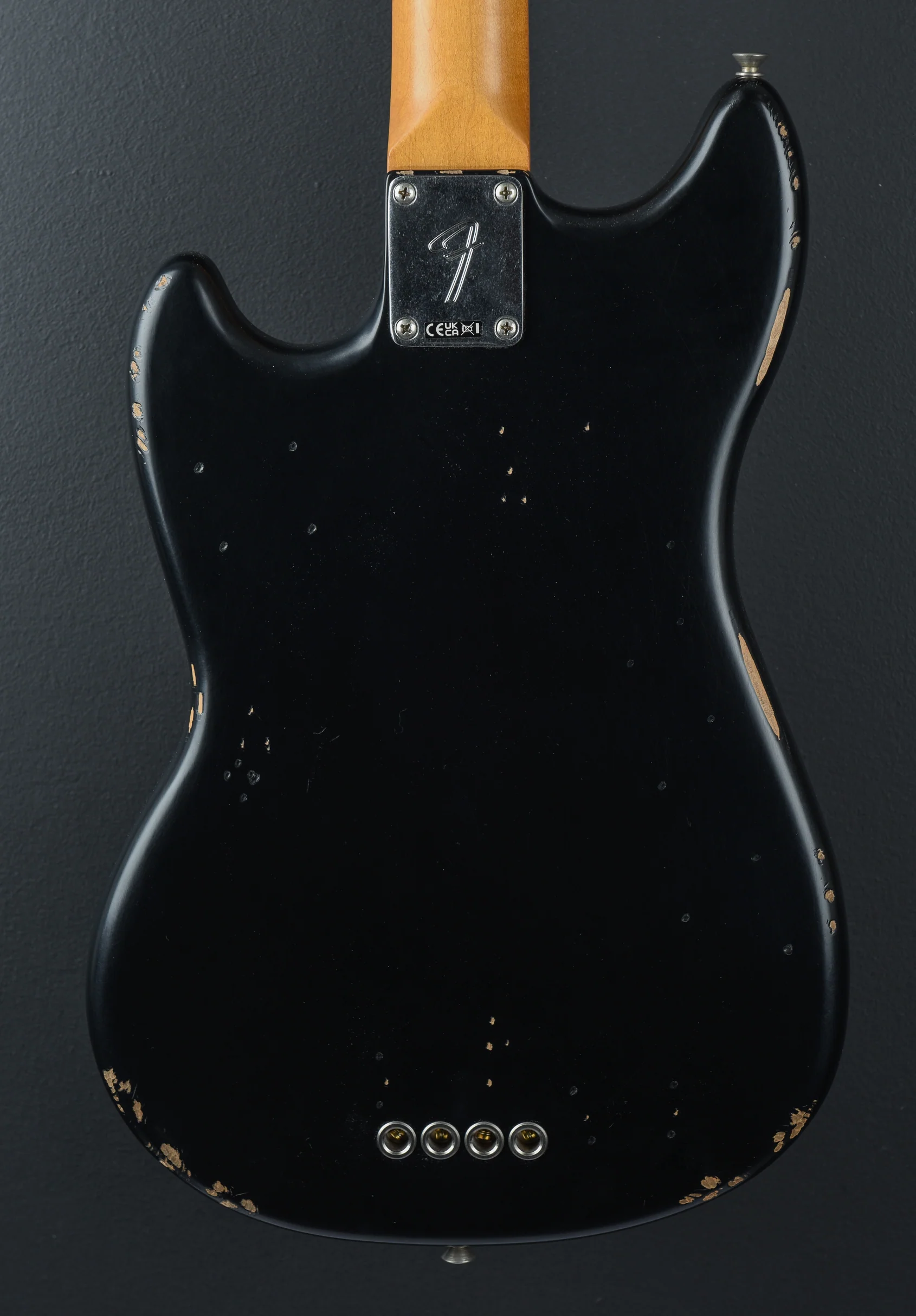 JMJ Road Worn Mustang Bass - Black - Image 4