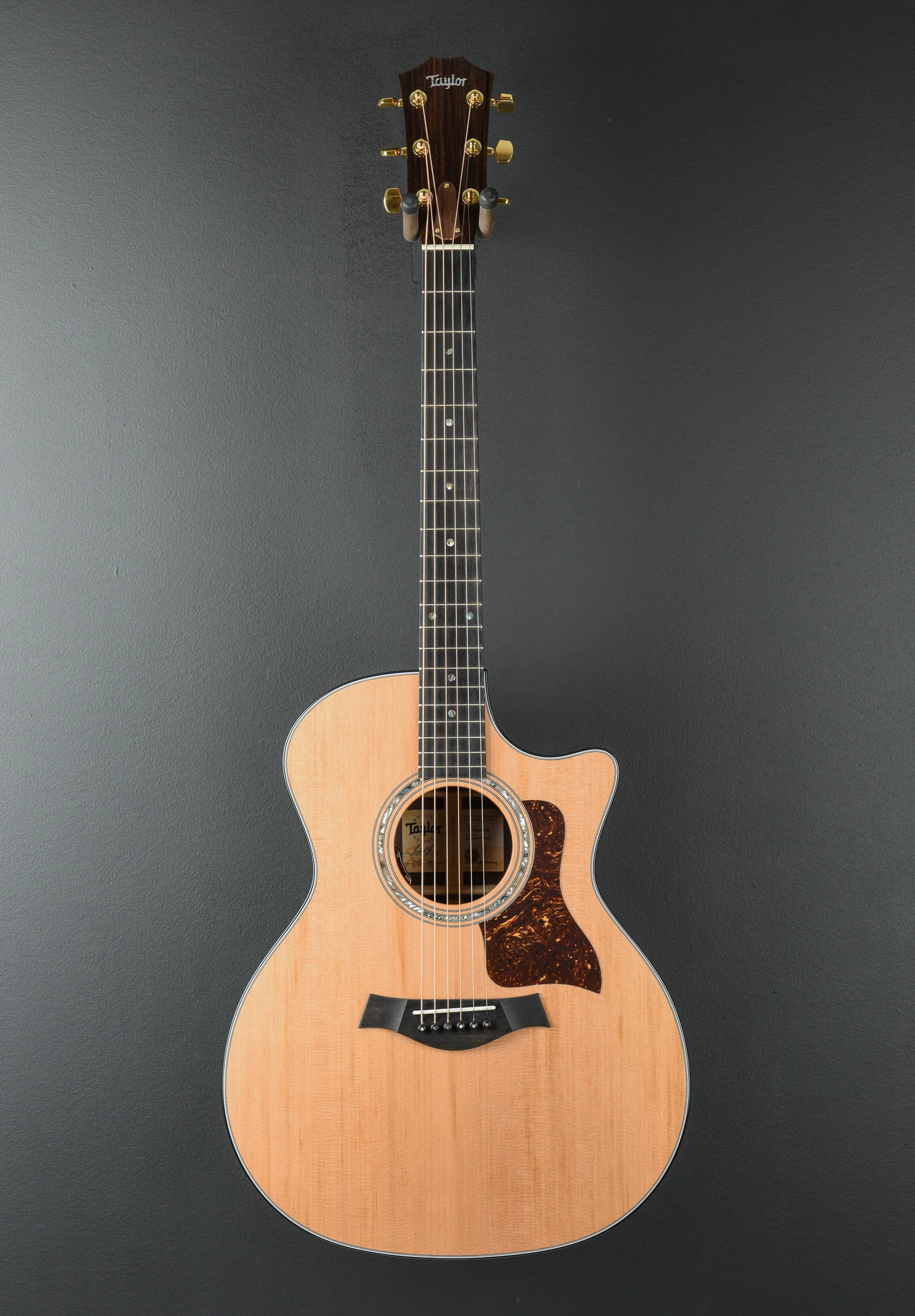 USED Legacy 714ce '25 - Image 3