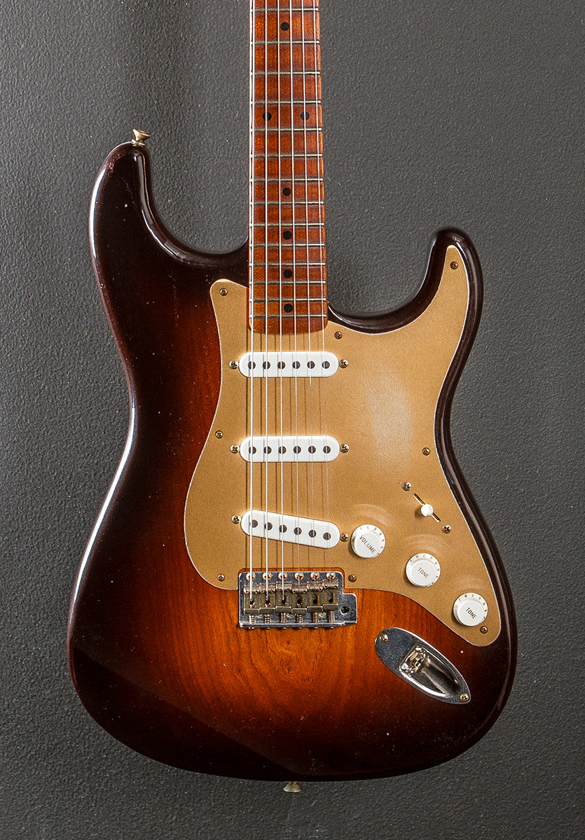 Limited Edition 1954 Roasted Journeyman Relic Strat - Image 2