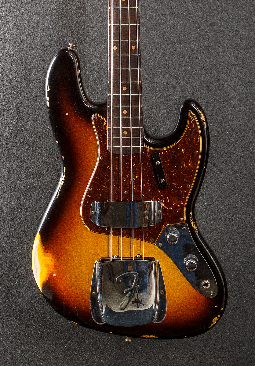 Limited Edition 1960 Relic Jazz Bass - Image 2
