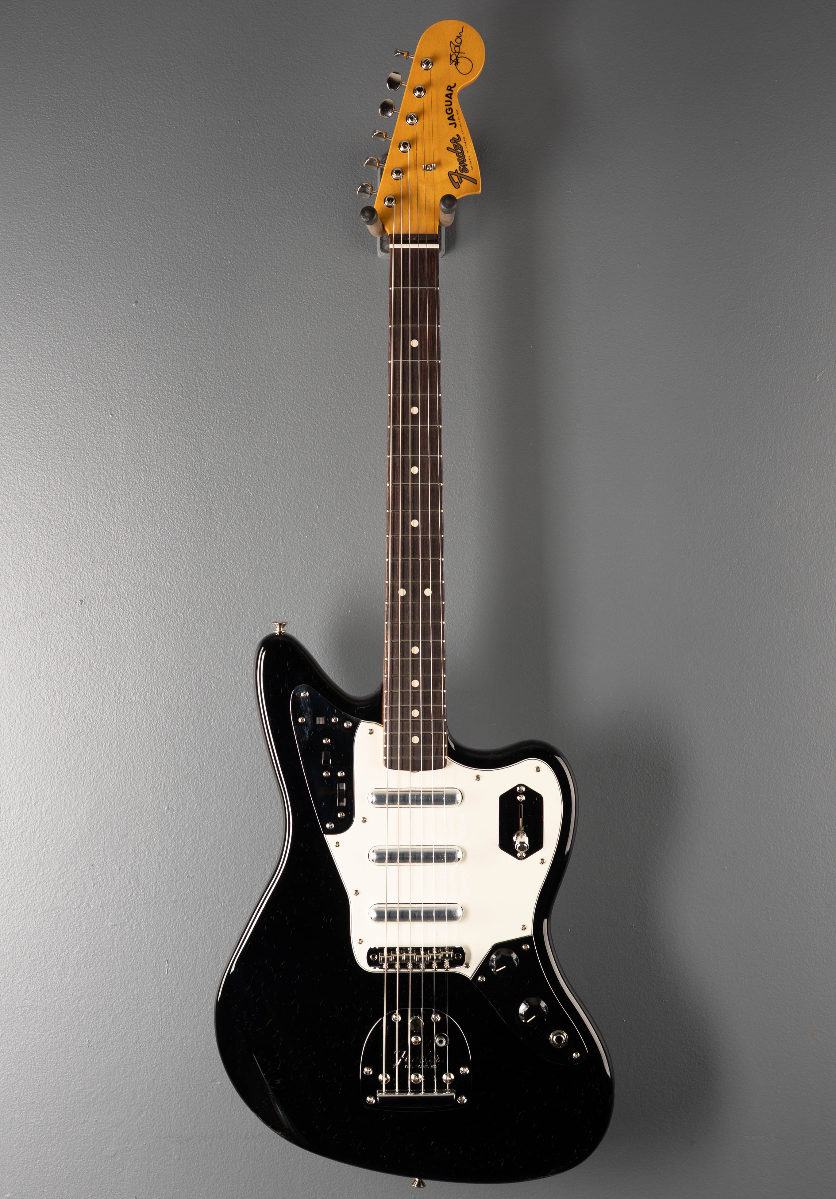 Limited Edition Johnny Marr Signature Special Jaguar - Black - Image 3
