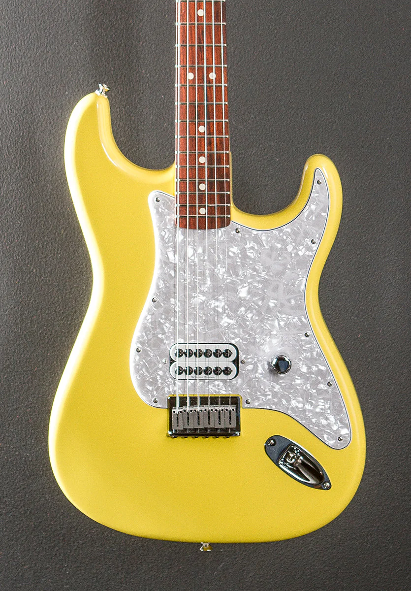 Limited Edition Tom DeLonge Strat '23 - Image 2