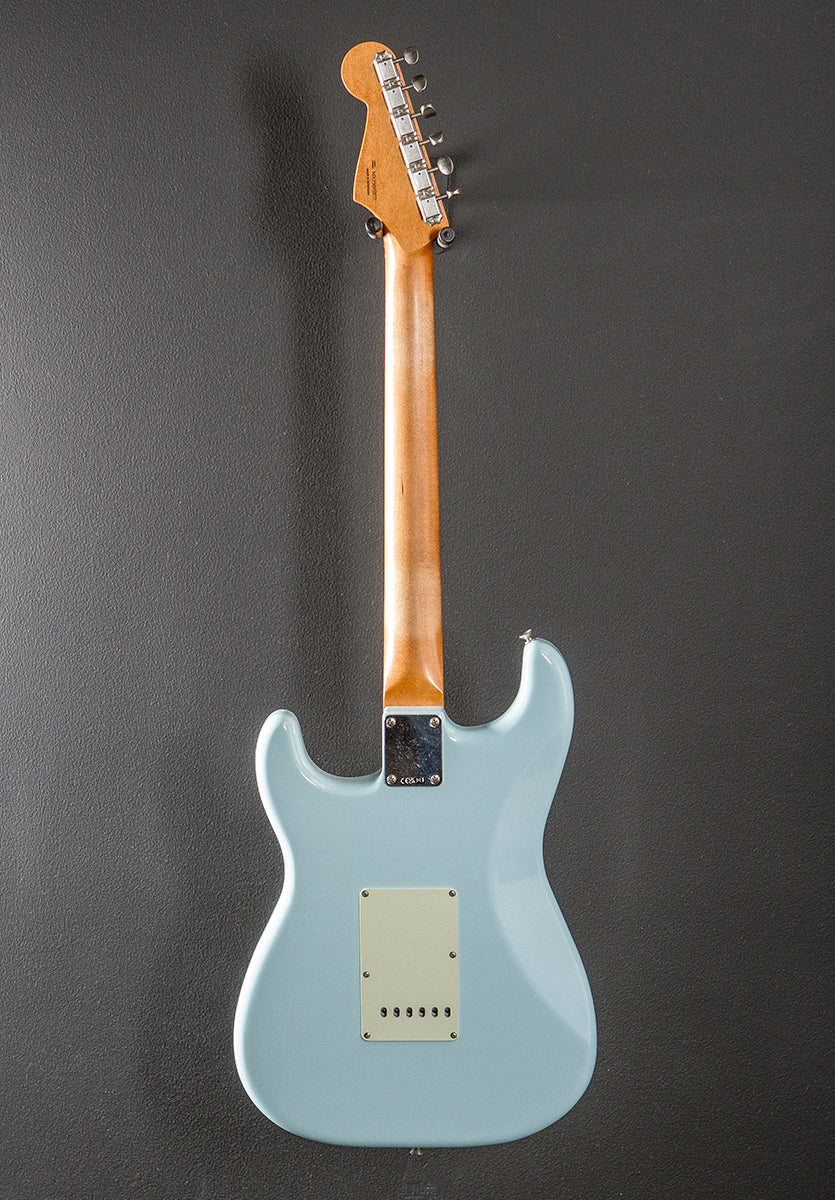 Limited Edition Vintera II Road Worn 60's Stratocaster - Sonic Blue - Image 5