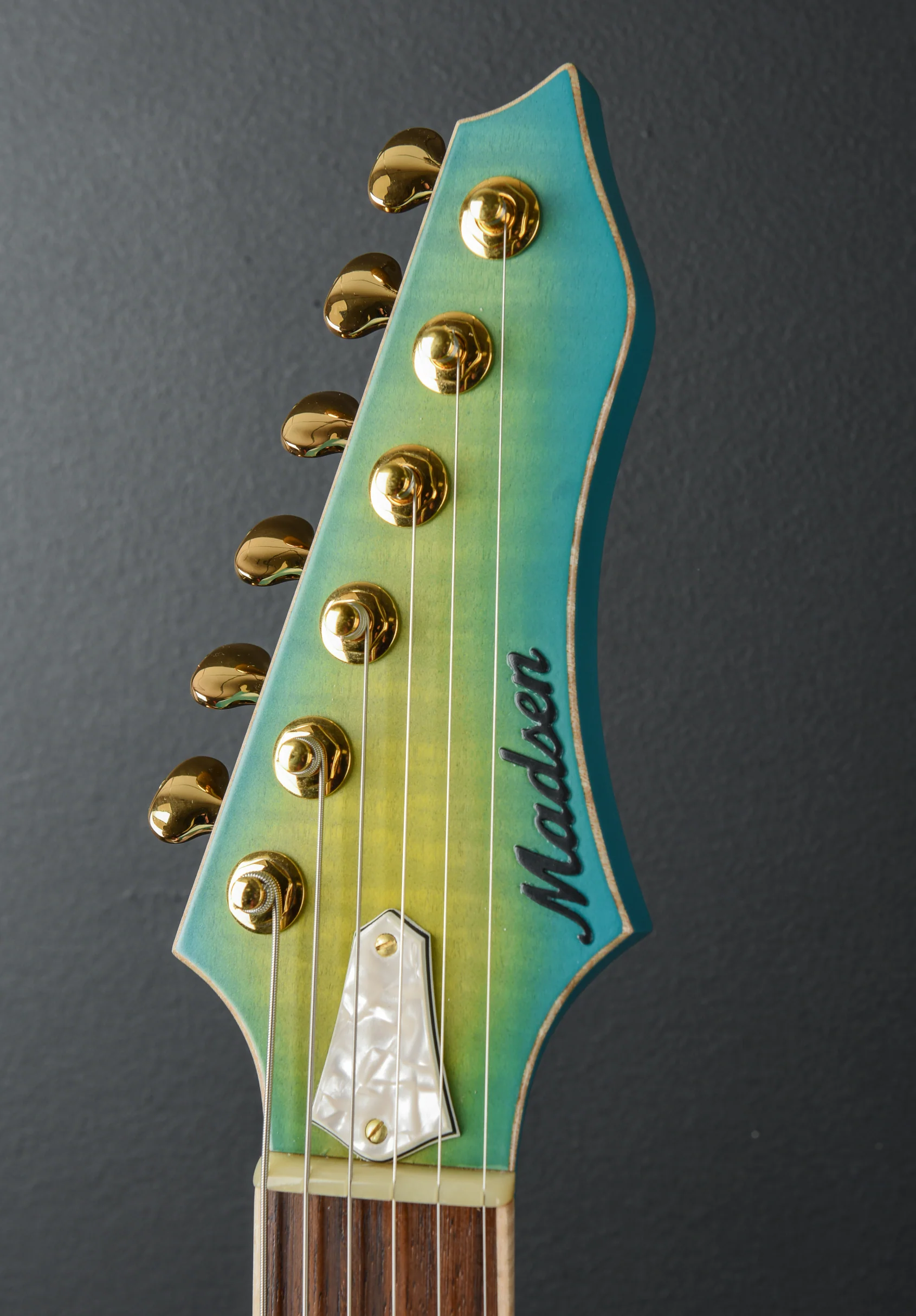 LP DC - Placid Blue/Bus Yellow Burst - Image 7