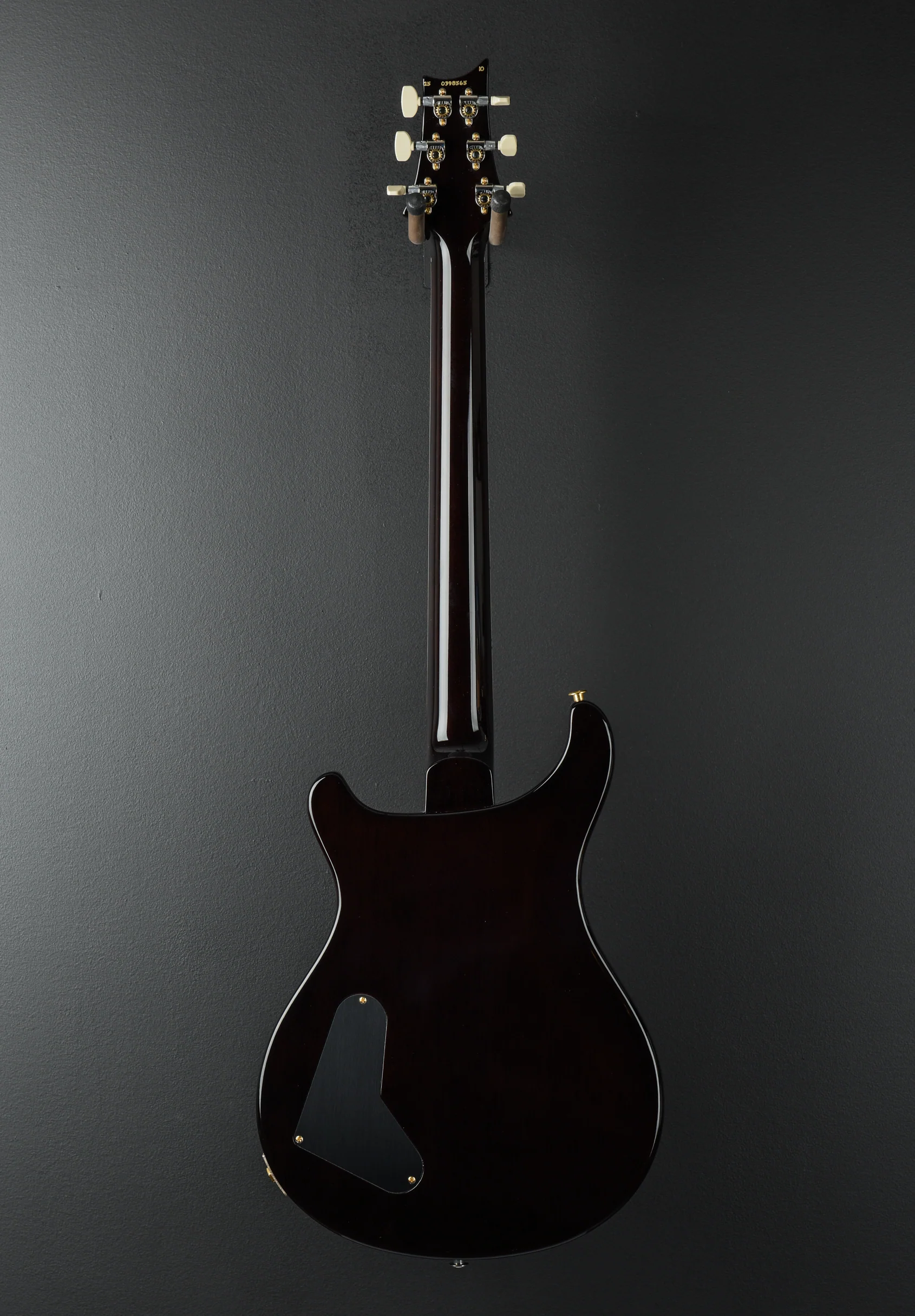McCarty 10 Top - Black Gold Wraparound Burst - Image 5