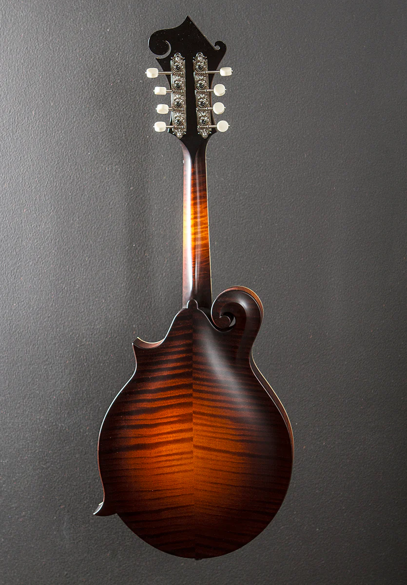 MF Deluxe Mandolin - Number 2316 - Image 3