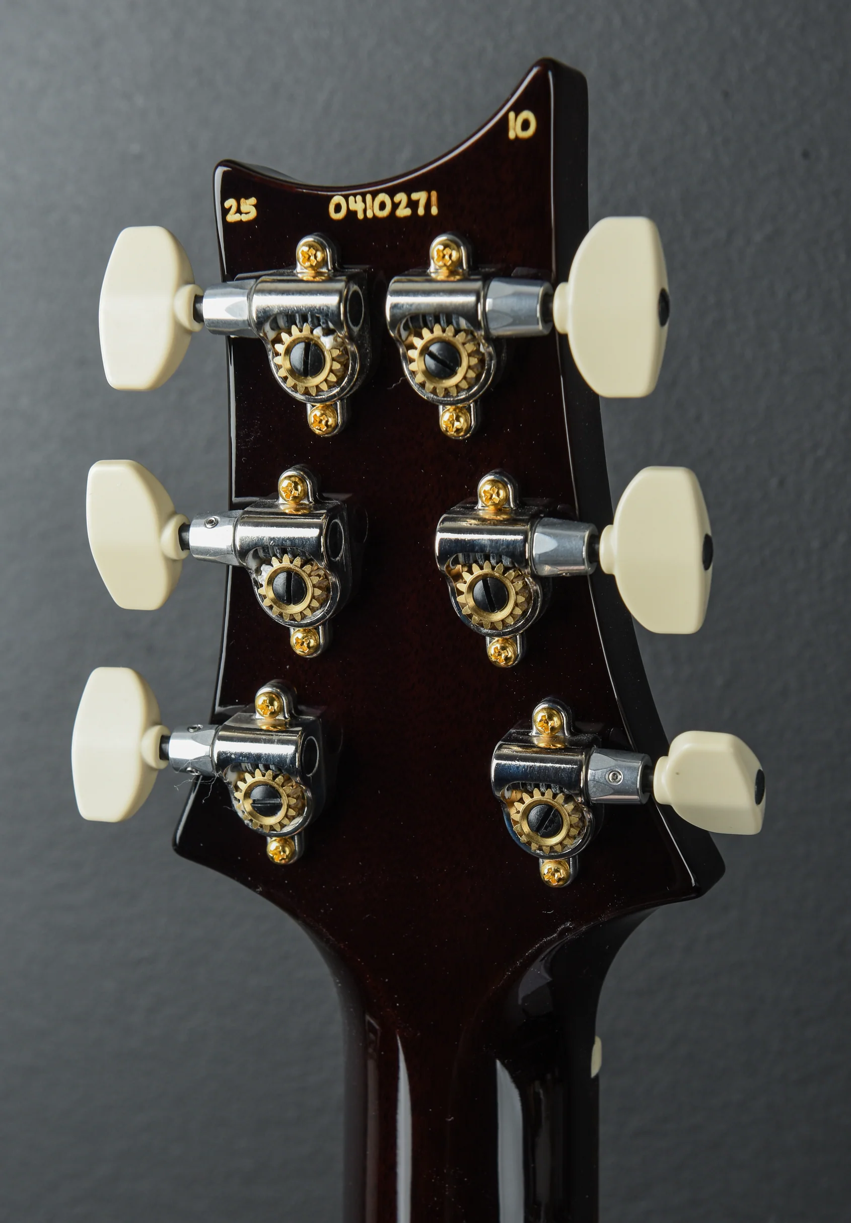 Modern Eagle V 10 Top - Black Gold Wraparound Burst - Image 7