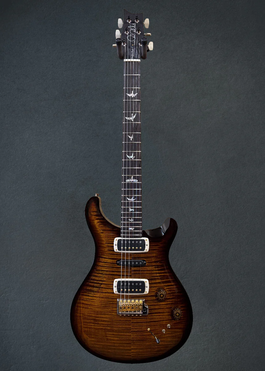 Modern Eagle V 10 Top - Black Gold Wraparound Burst - Image 3