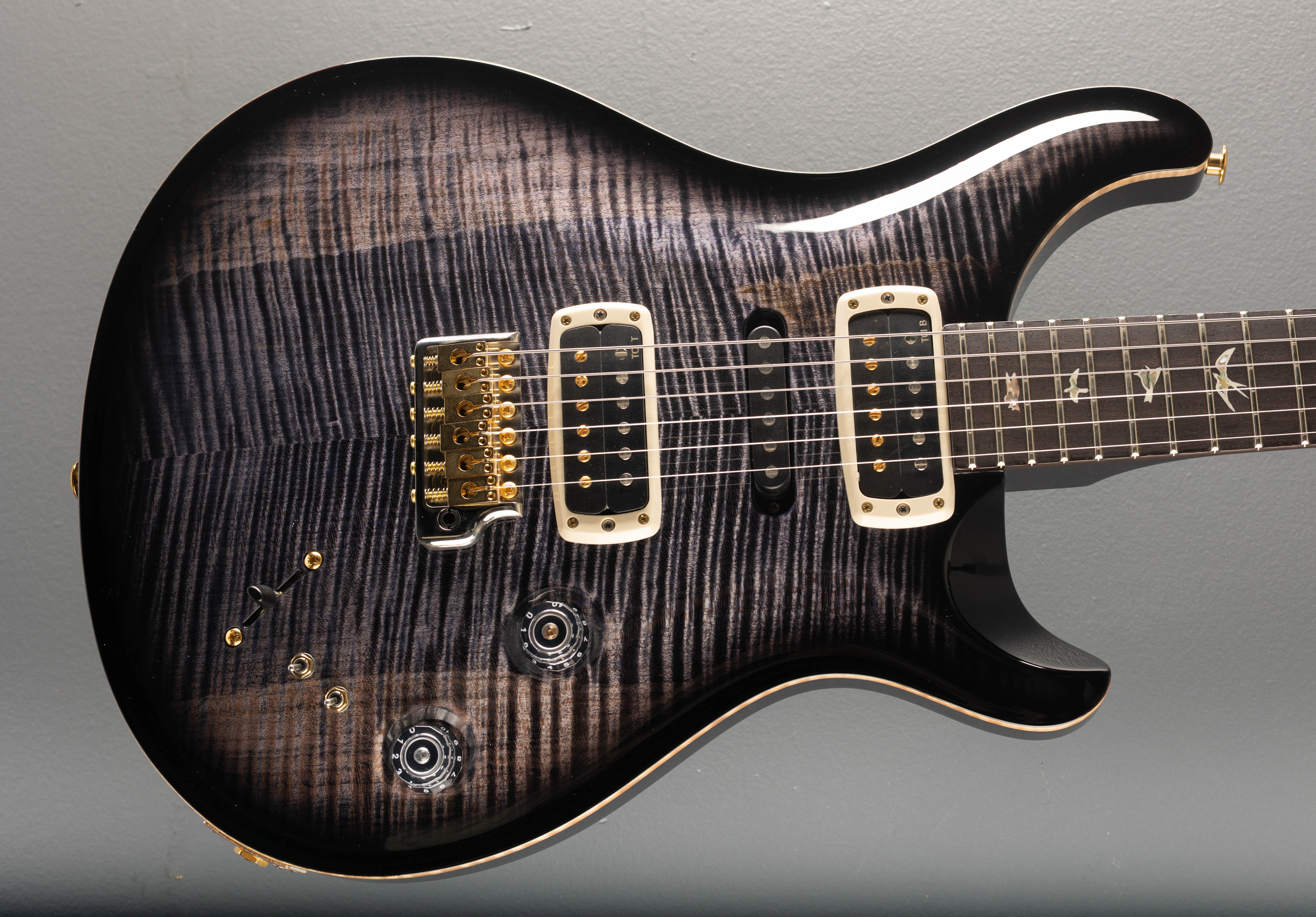 Modern Eagle V 10 Top - Purple Mist