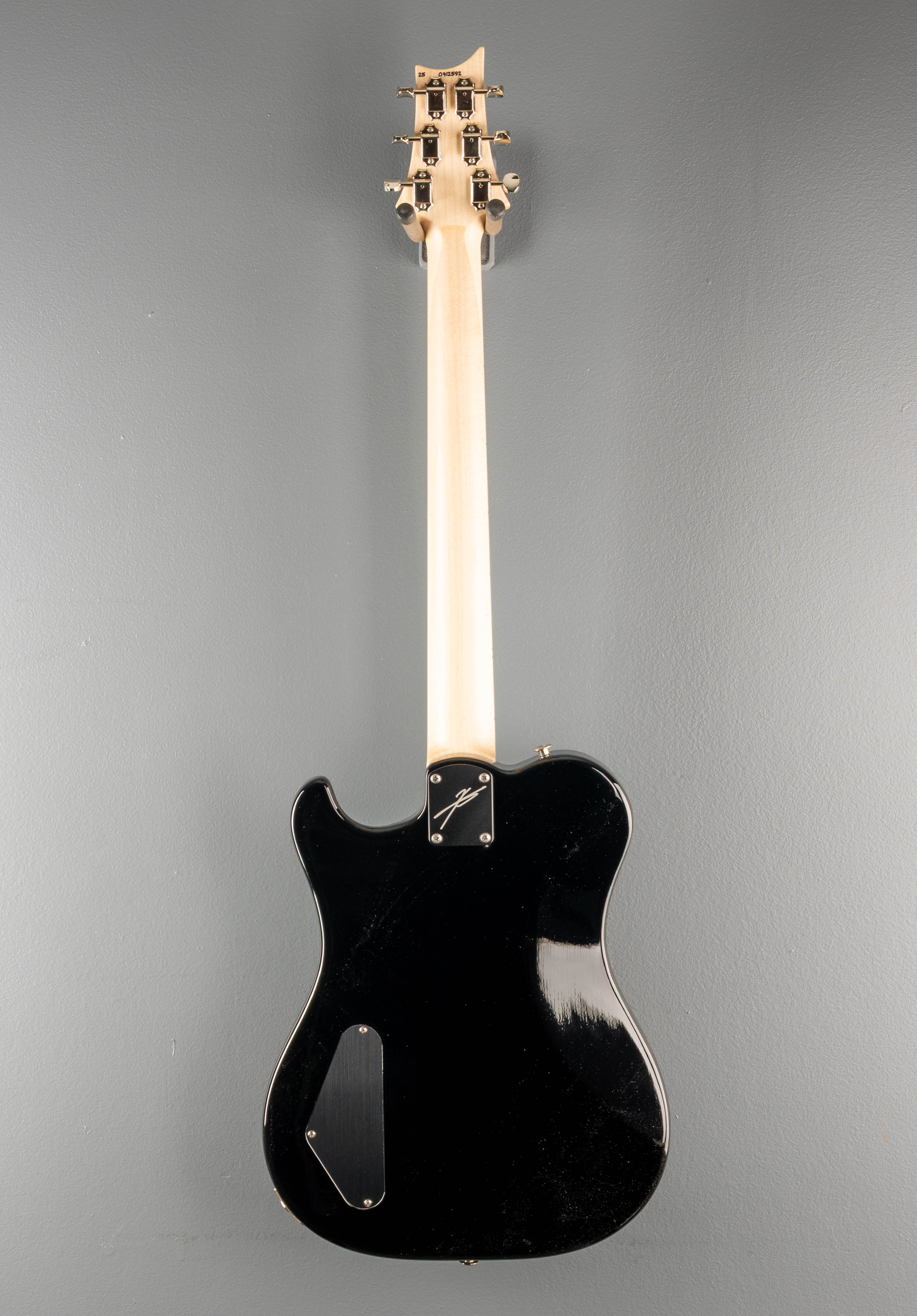 Myles Kennedy - Tri-Color Sunburst - Image 4