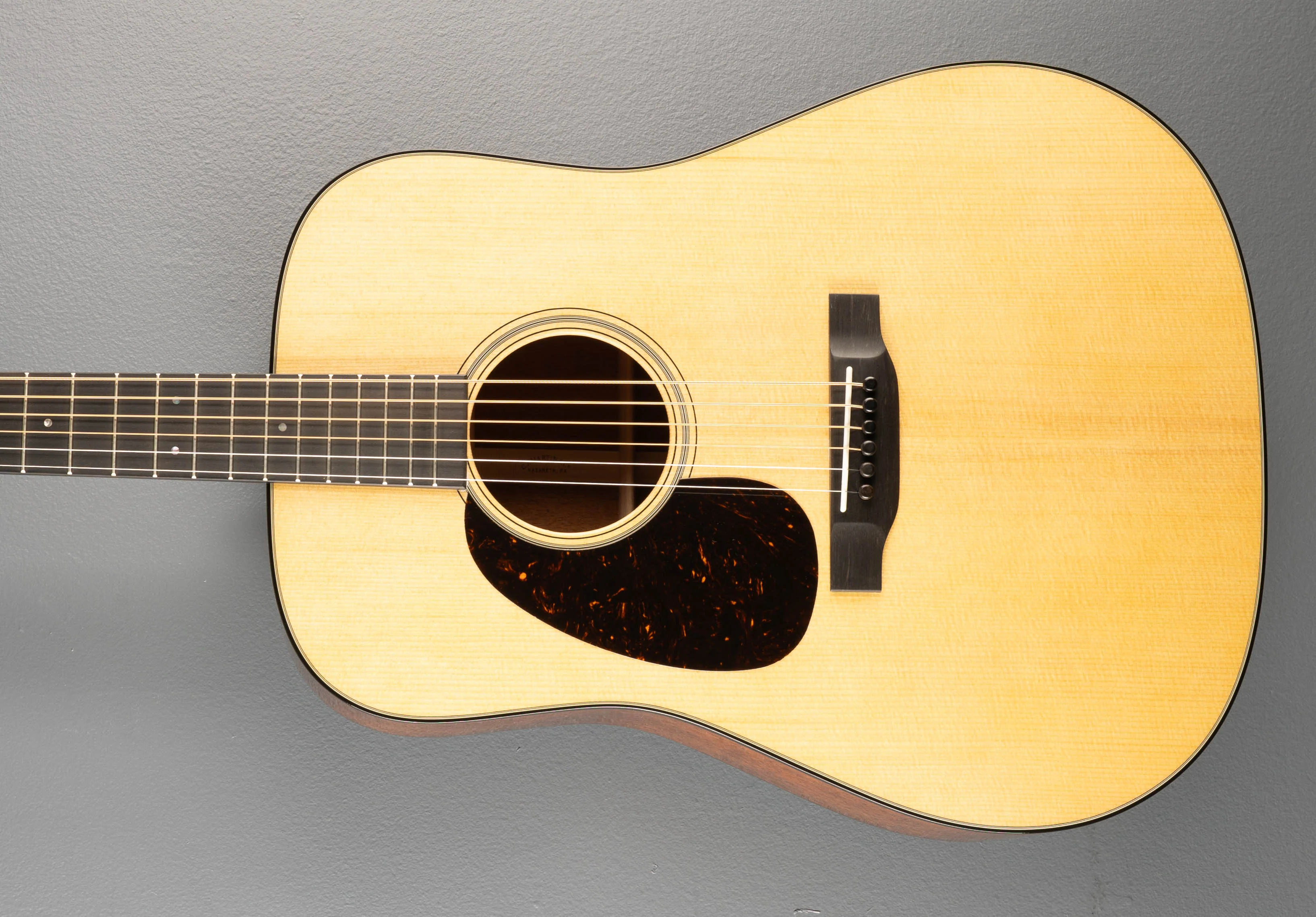 New for 2025 D-18 Left Hand - Gloss Natural
