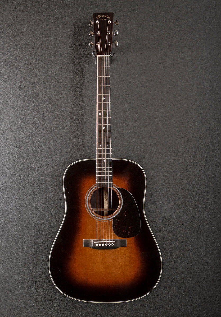 New for 2025 D-28 - Gloss 1935 Sunburst - Image 3