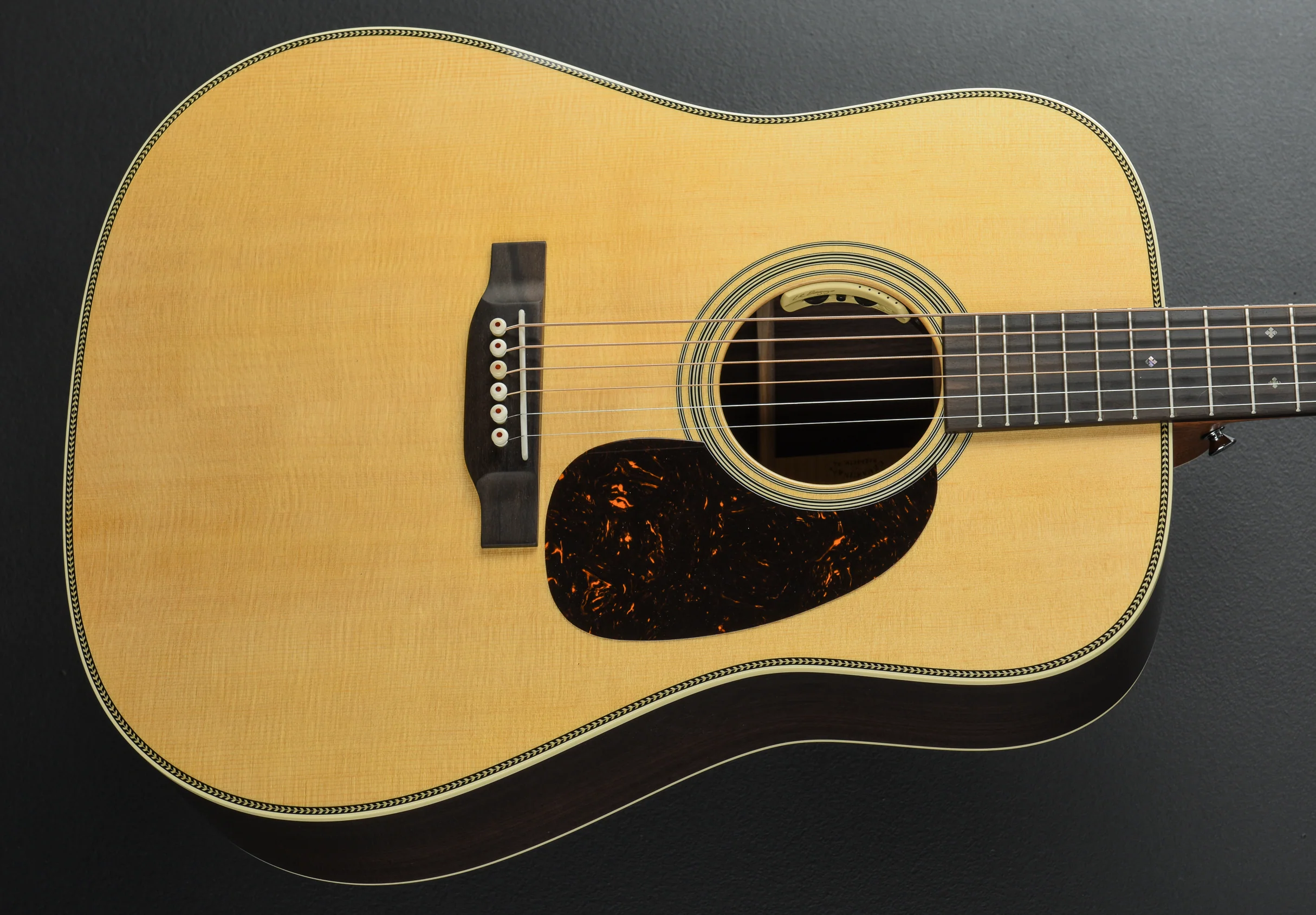 New for 2025 HD-28E w/LR Baggs Anthem - Gloss Natural