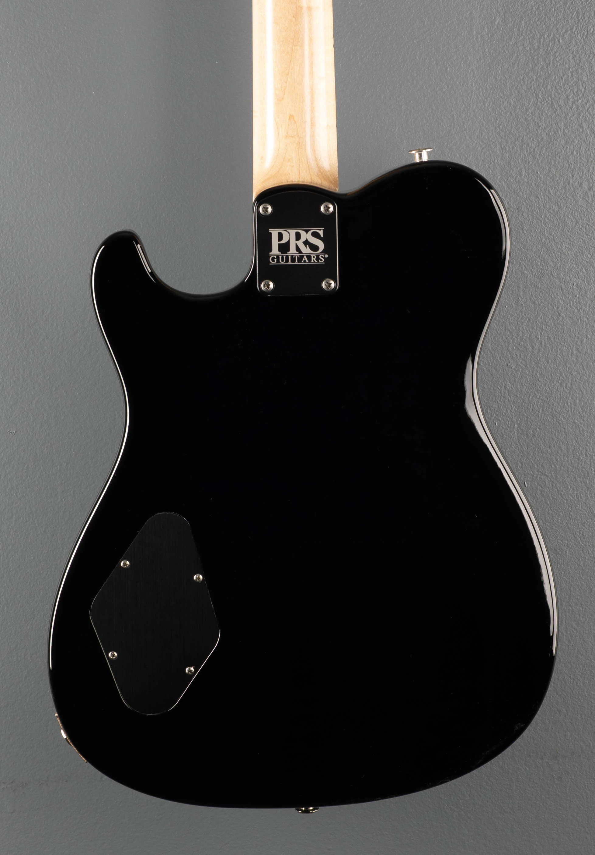 NF53 - Black - Image 4