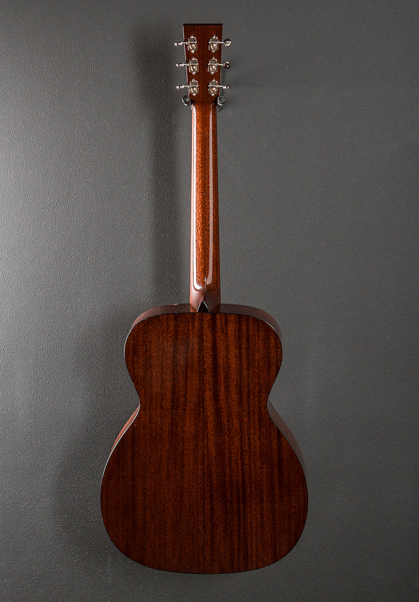 OM1 Traditional w/Adirondack Spruce - Sunburst - Image 5