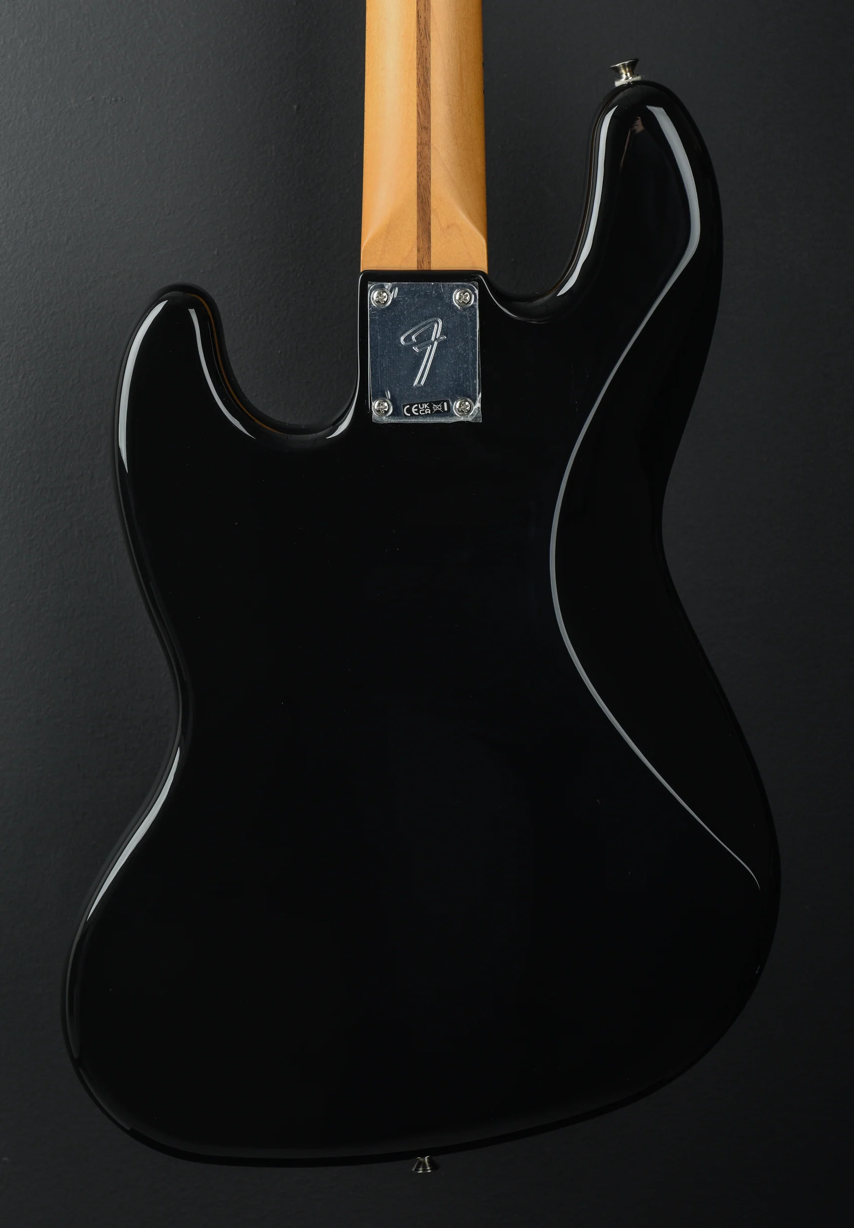 Player II Jazz Bass - Black W/Maple - Image 4