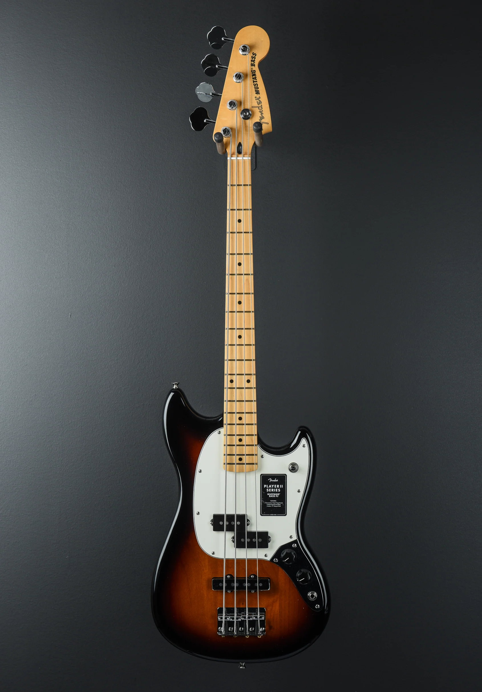 Player II Mustang Bass PJ - 3 Color Sunburst w/Maple - Image 3