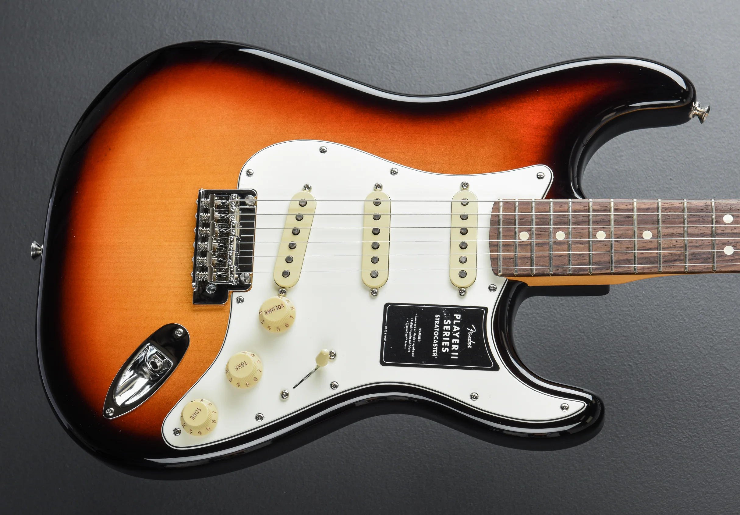 Player II Stratocaster - 3-Color Sunburst W/Rosewood