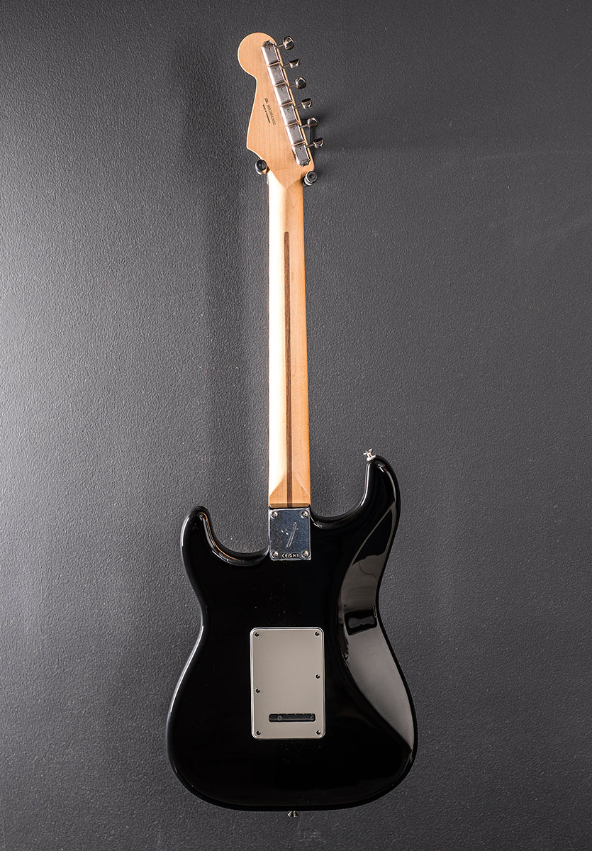 Player II Stratocaster - Black w/Maple - Image 5