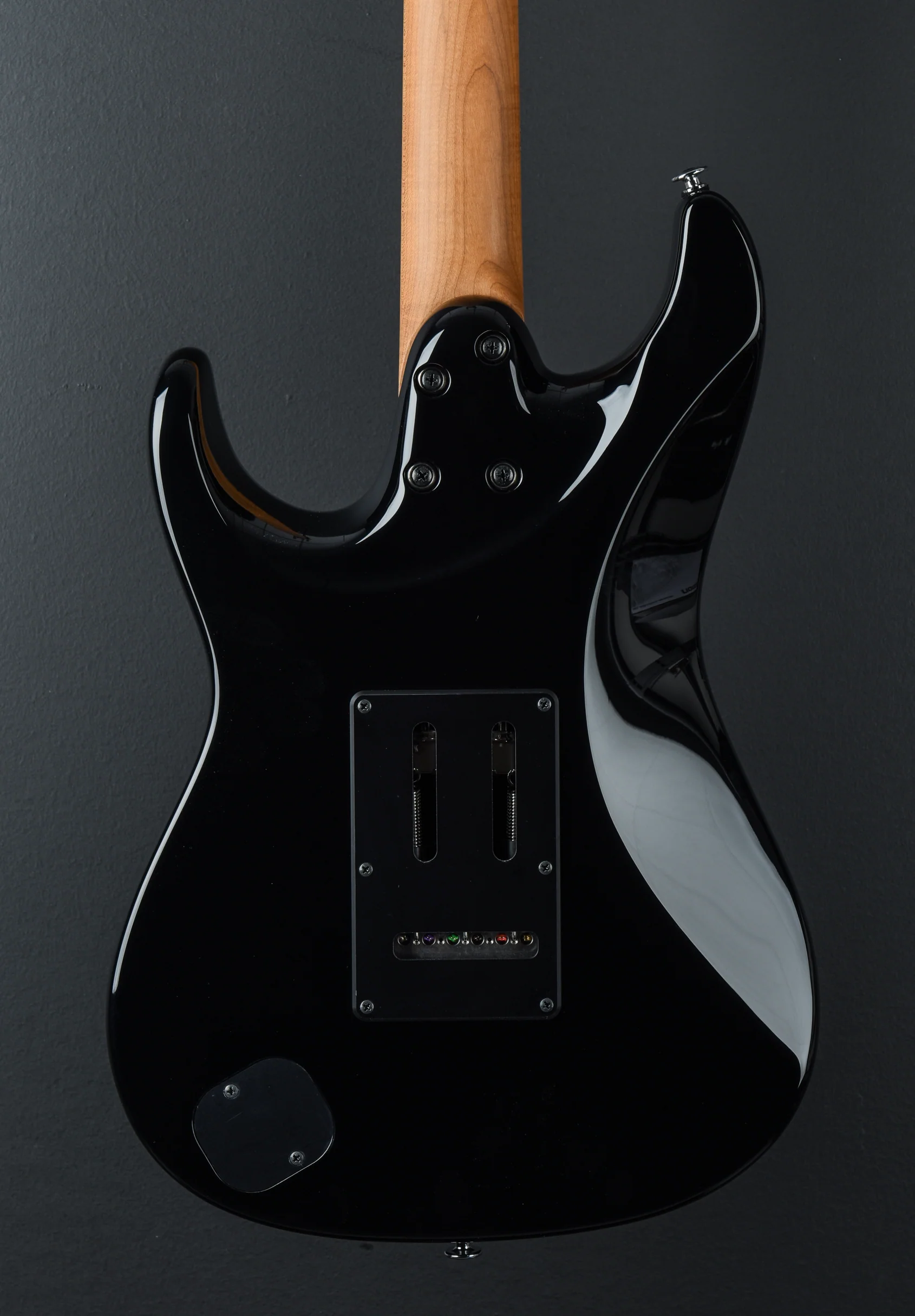 Prestige AZ2204B - Black - Image 5