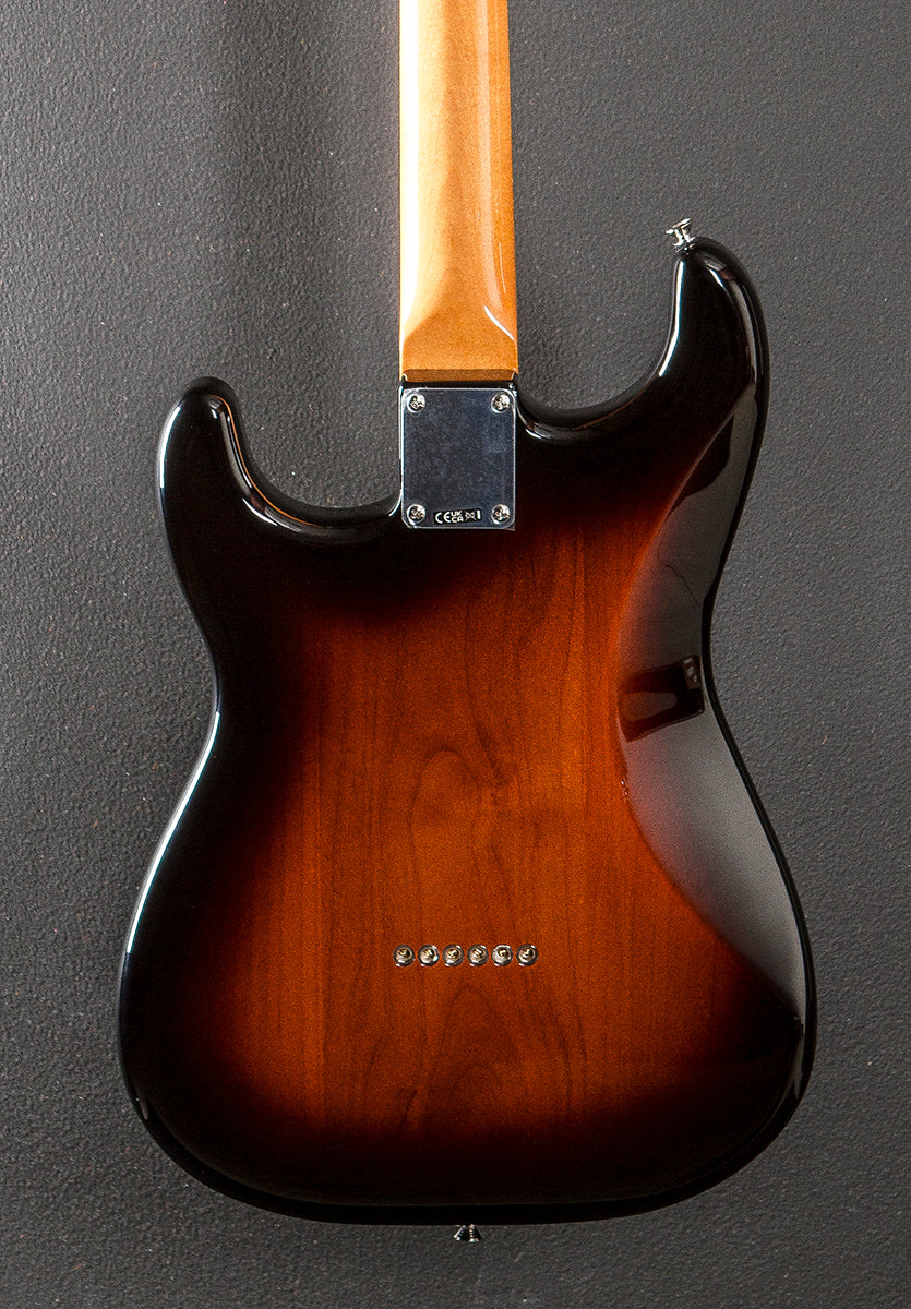 Robert Cray Stratocaster - 3 Color Sunburst - Image 4