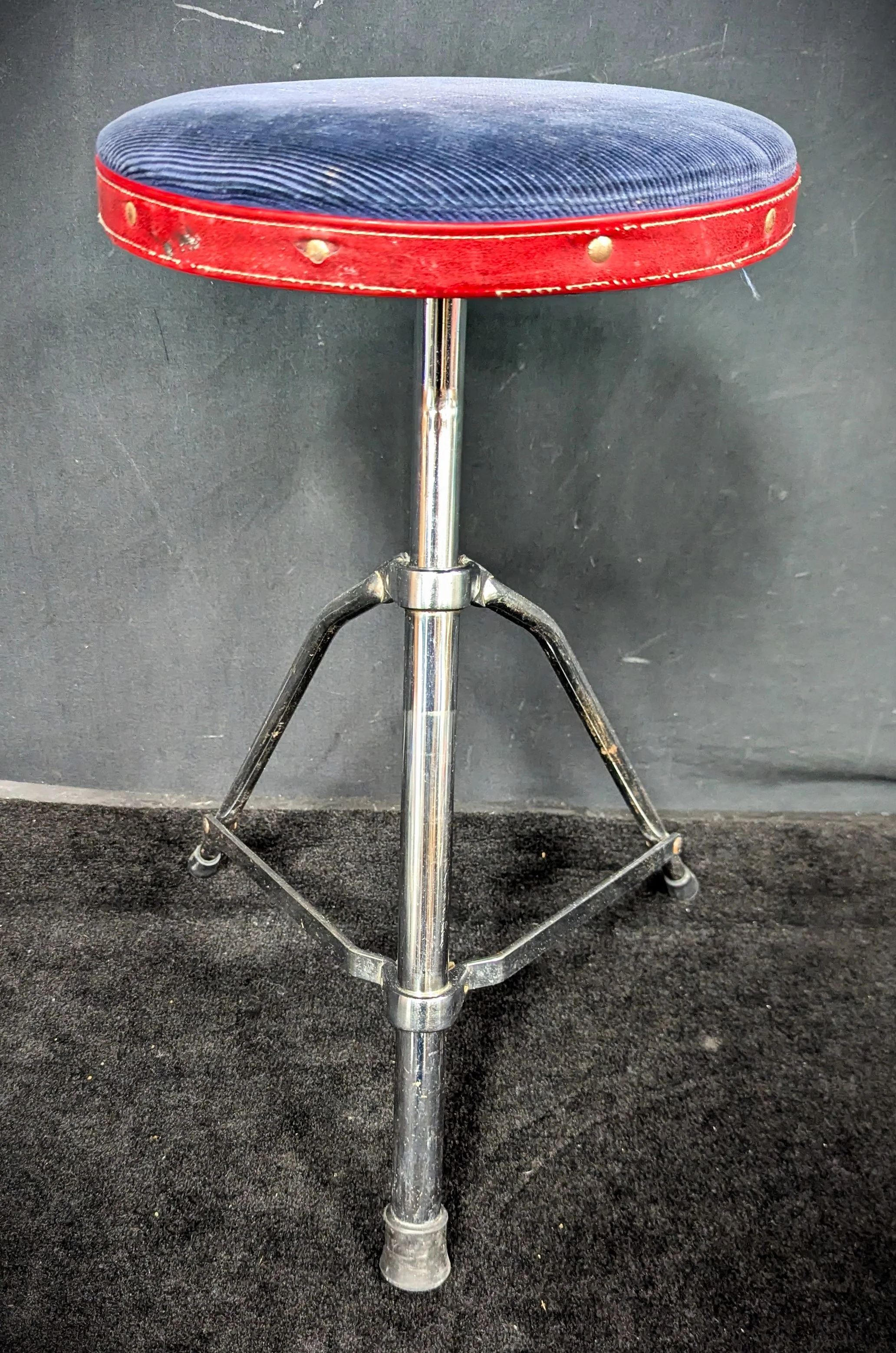Hercules Porto-Seat Drum Throne