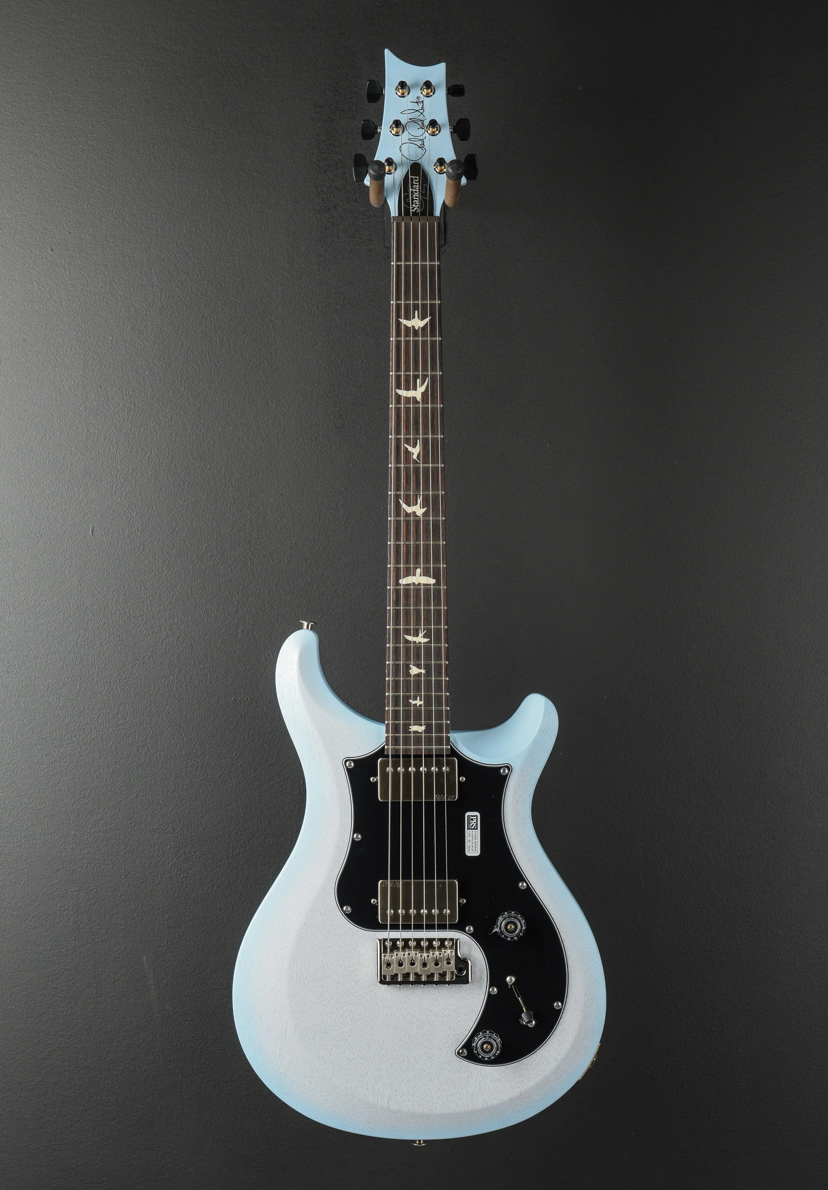 S2 Standard 22 Satin - Cloud Burst - Image 3