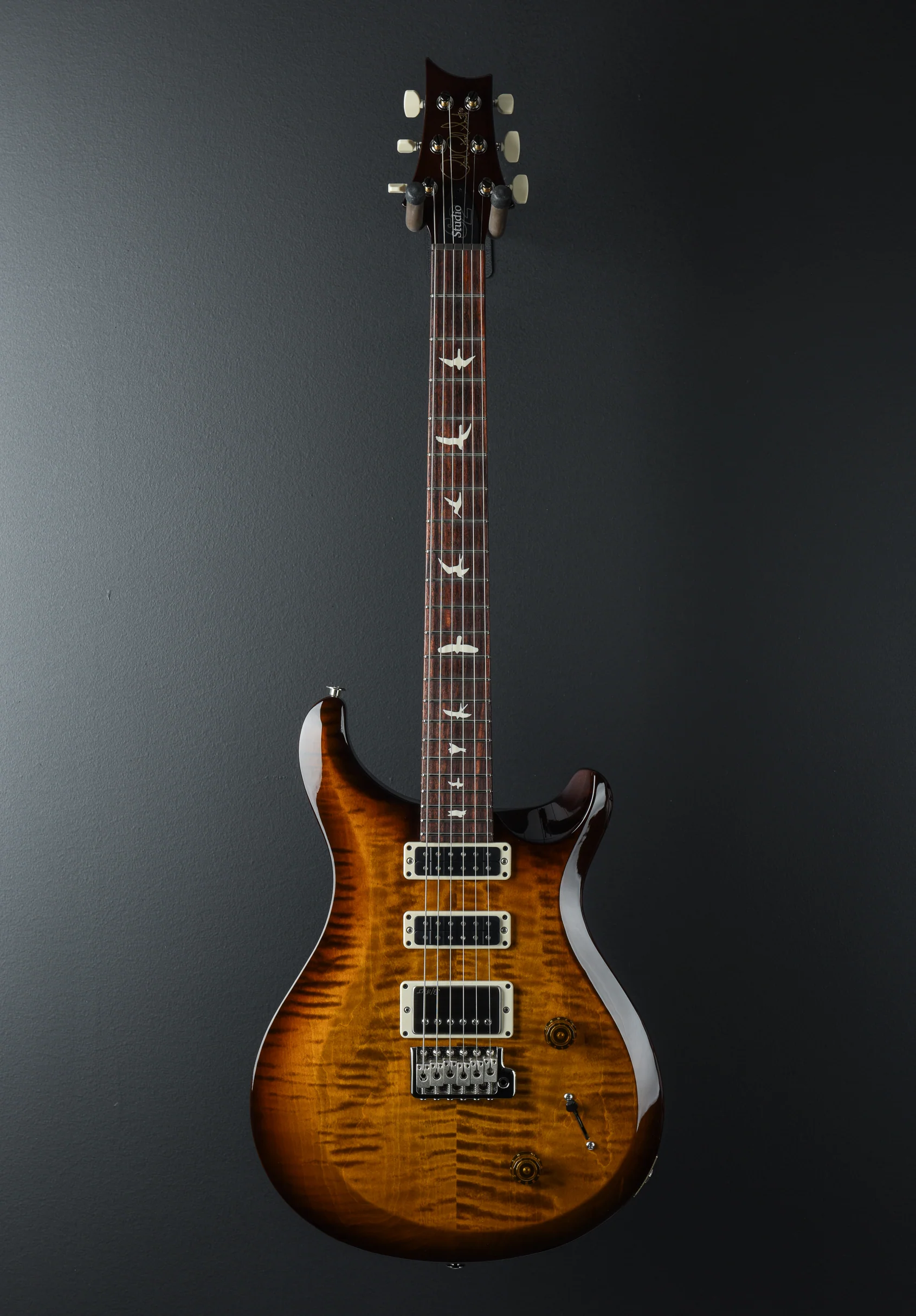 S2 Studio - Black Amber - Image 3