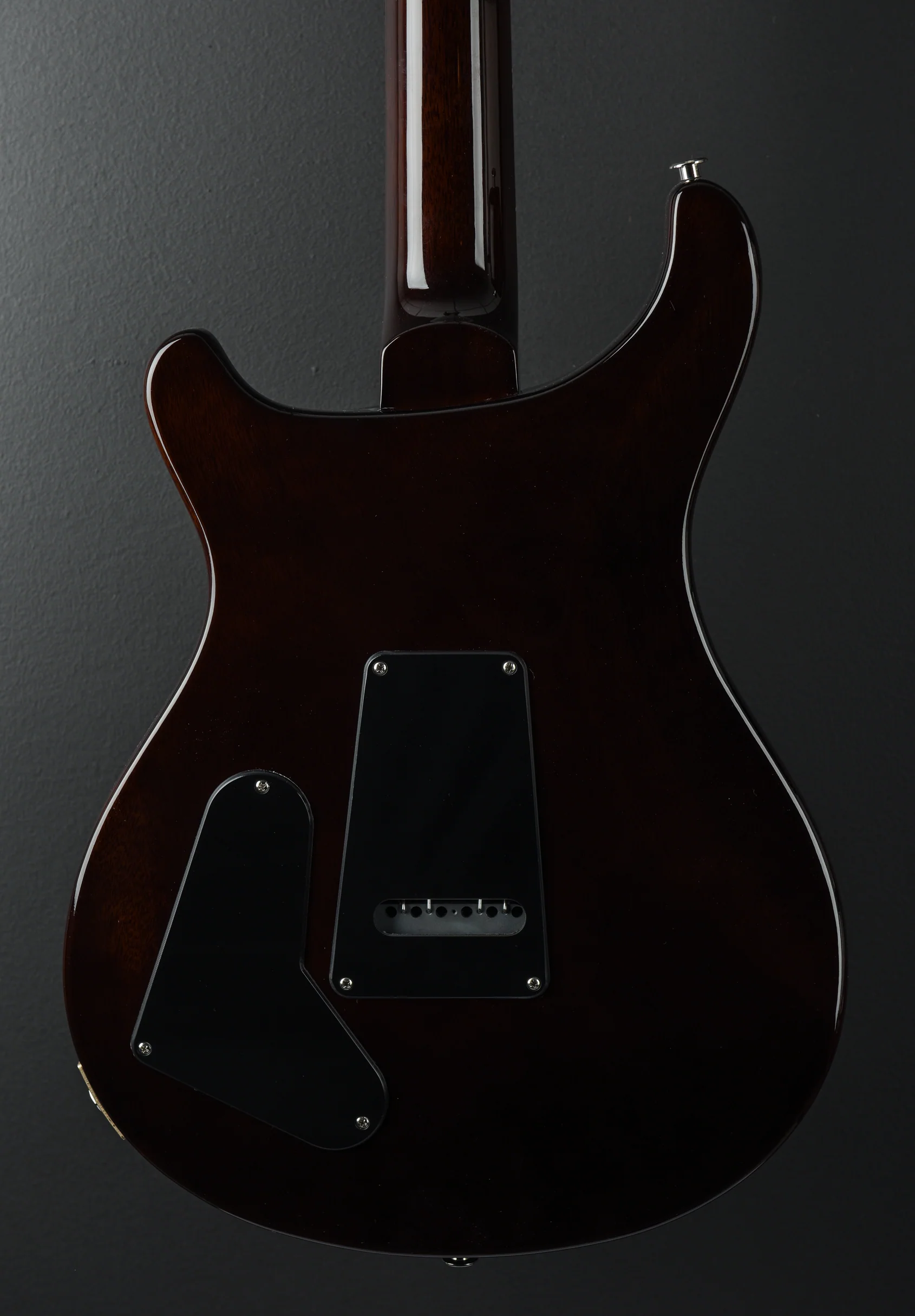 S2 Studio - Black Amber - Image 5
