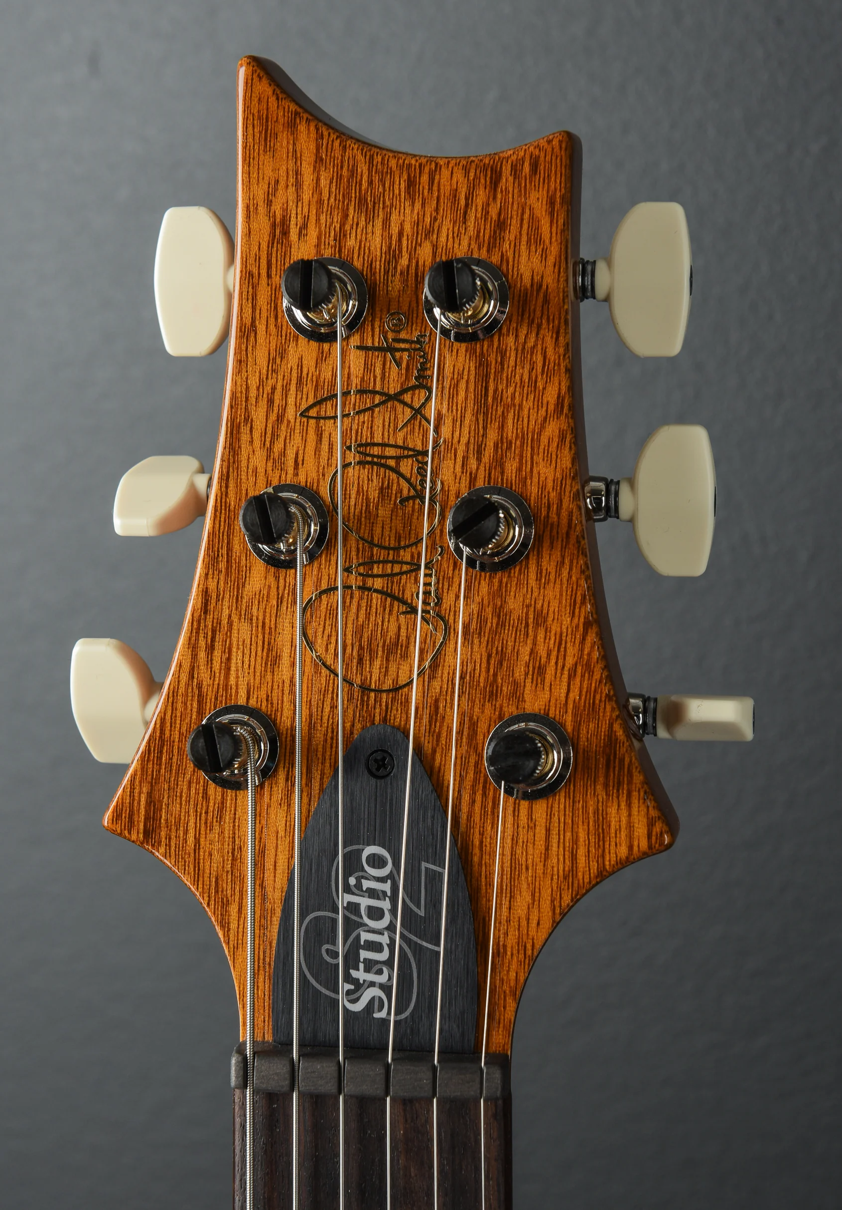 S2 Studio - Vintage Natural - Image 6