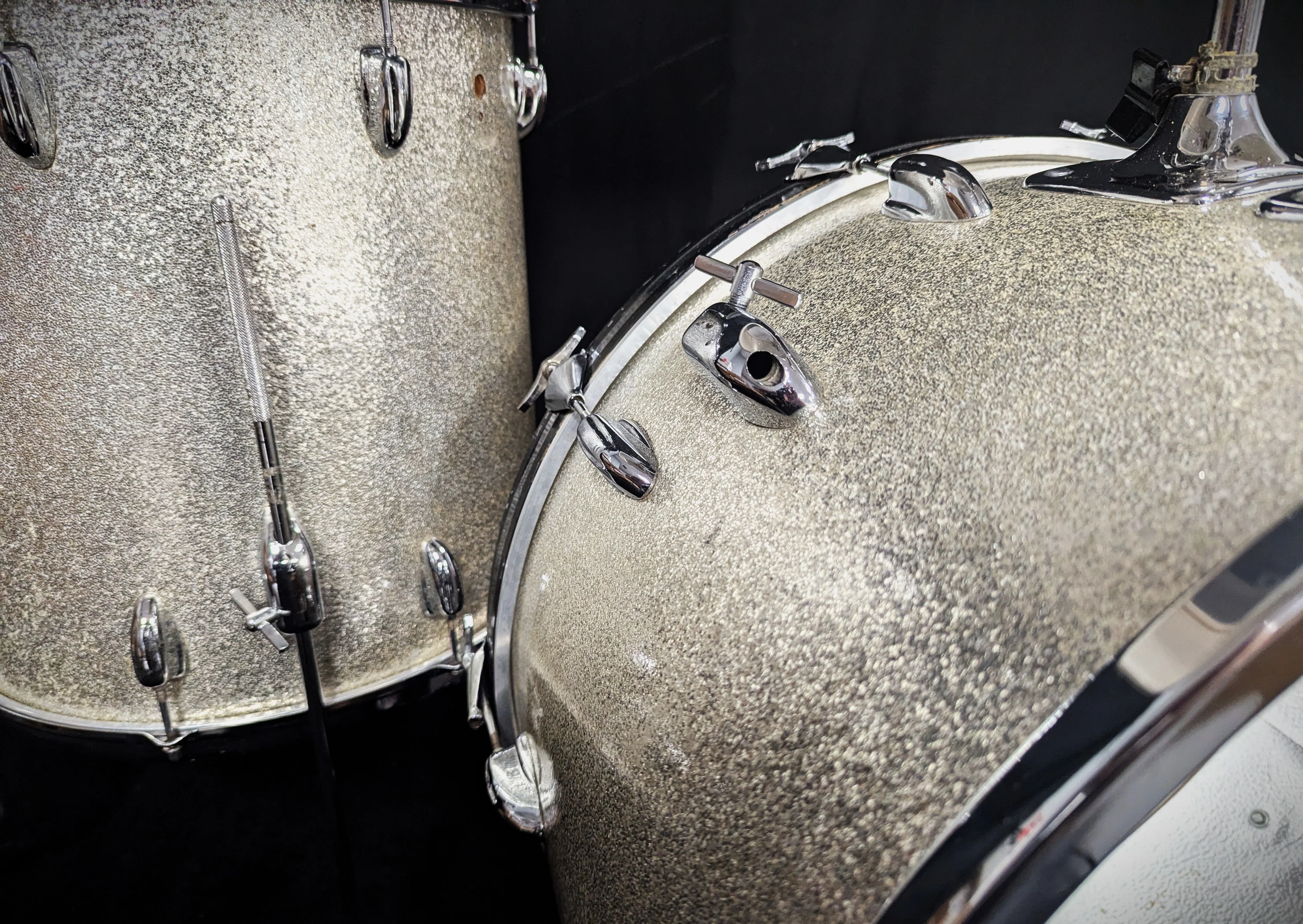 Silver Sparkle Concert Tom 4-Piece Shell Pack Vintage 60s - Image 8