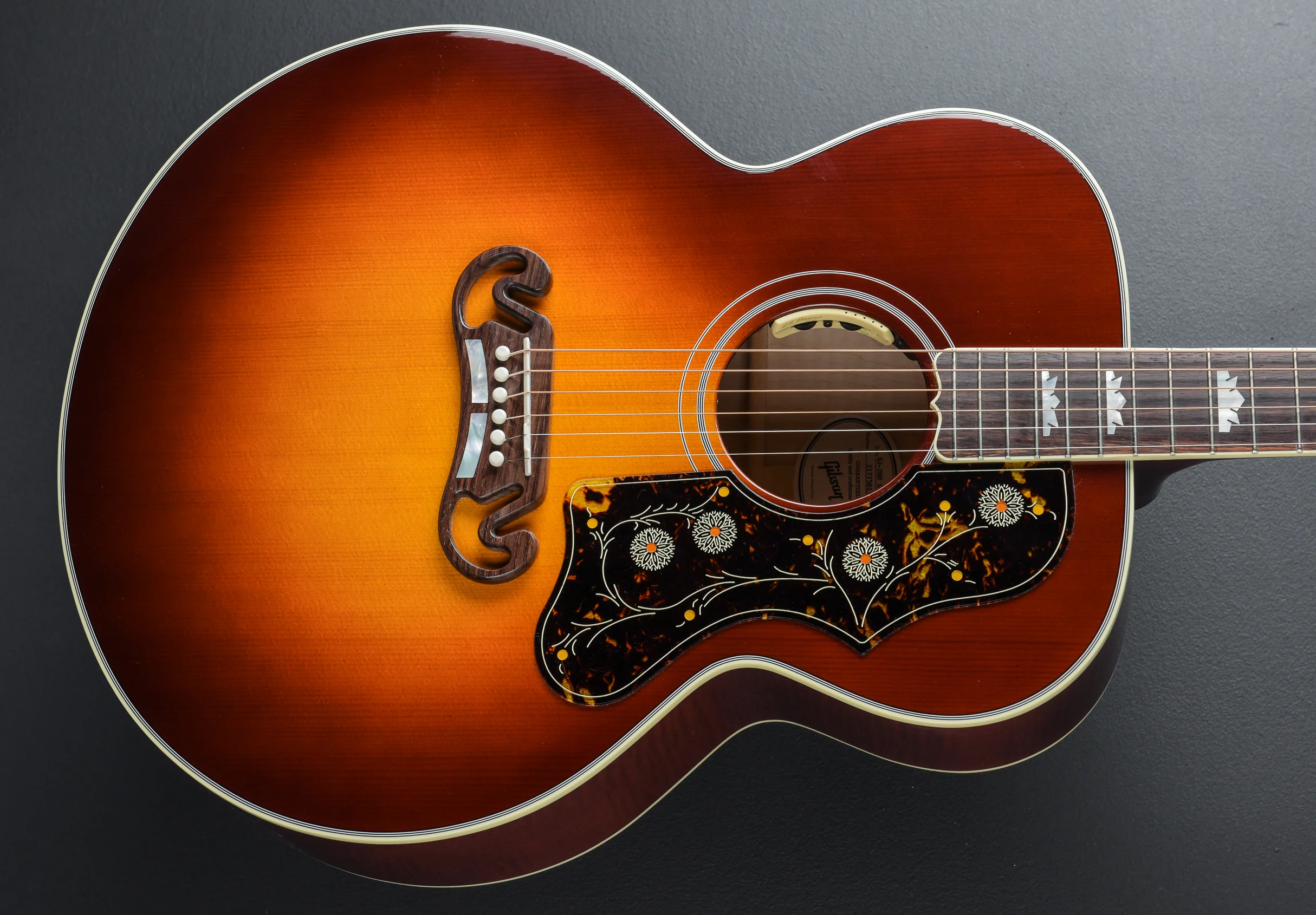 SJ-200 Standard - Autumnburst