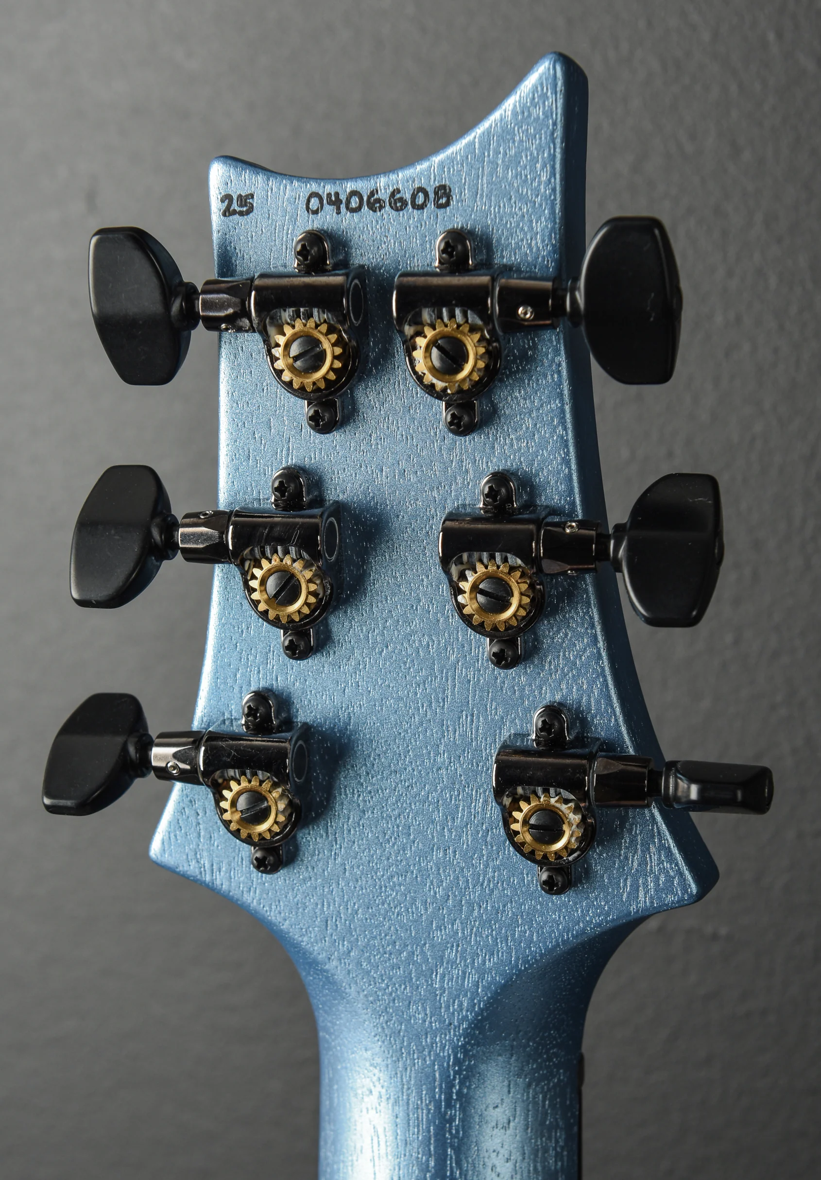 Standard 24 Satin - Frost Blue Metallic - Image 7