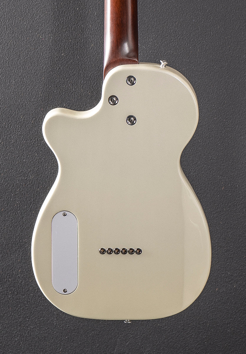 Standard Series Juno '20 - Image 4