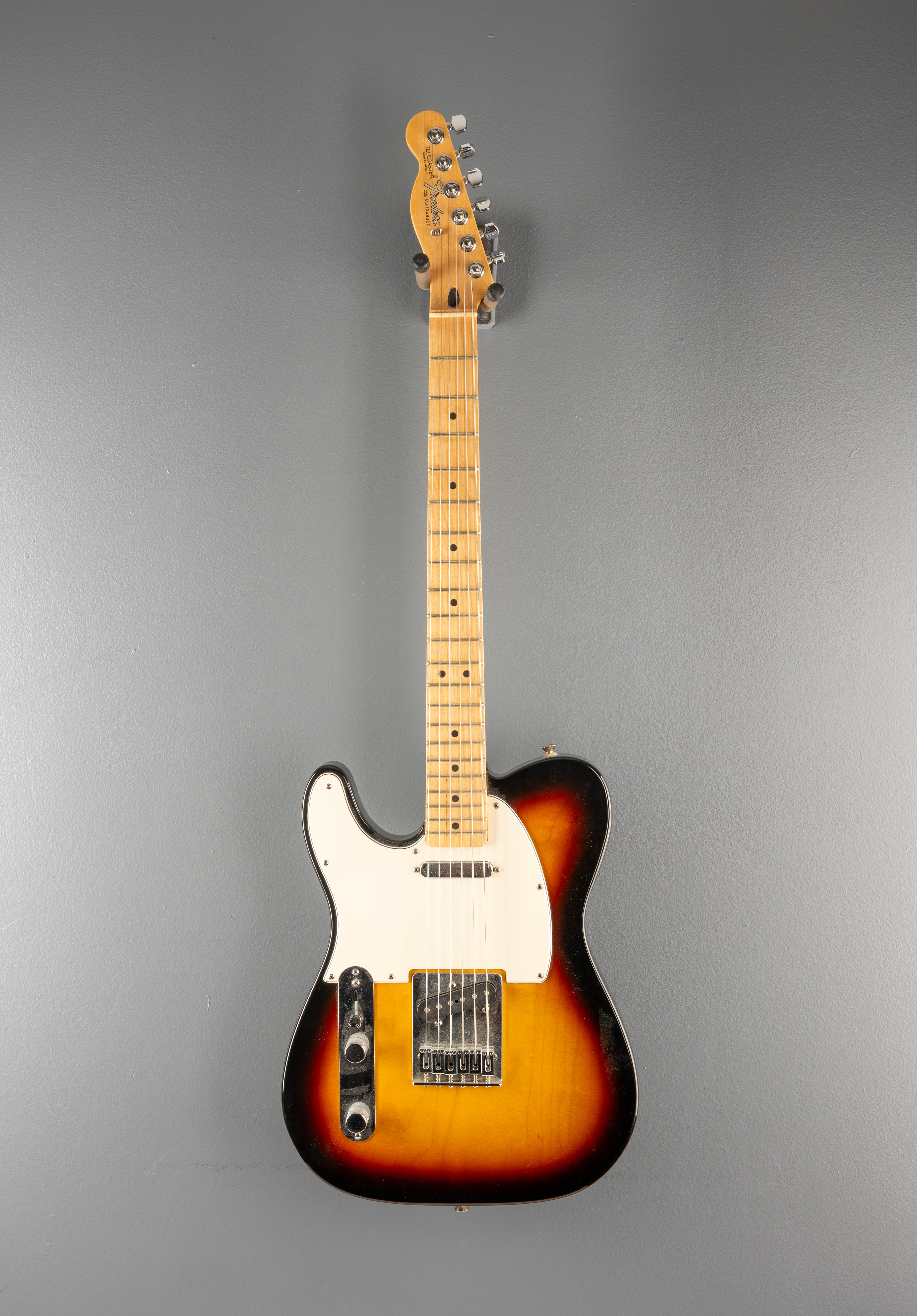 Used Standard Telecaster Left-Handed, '07 - Image 3