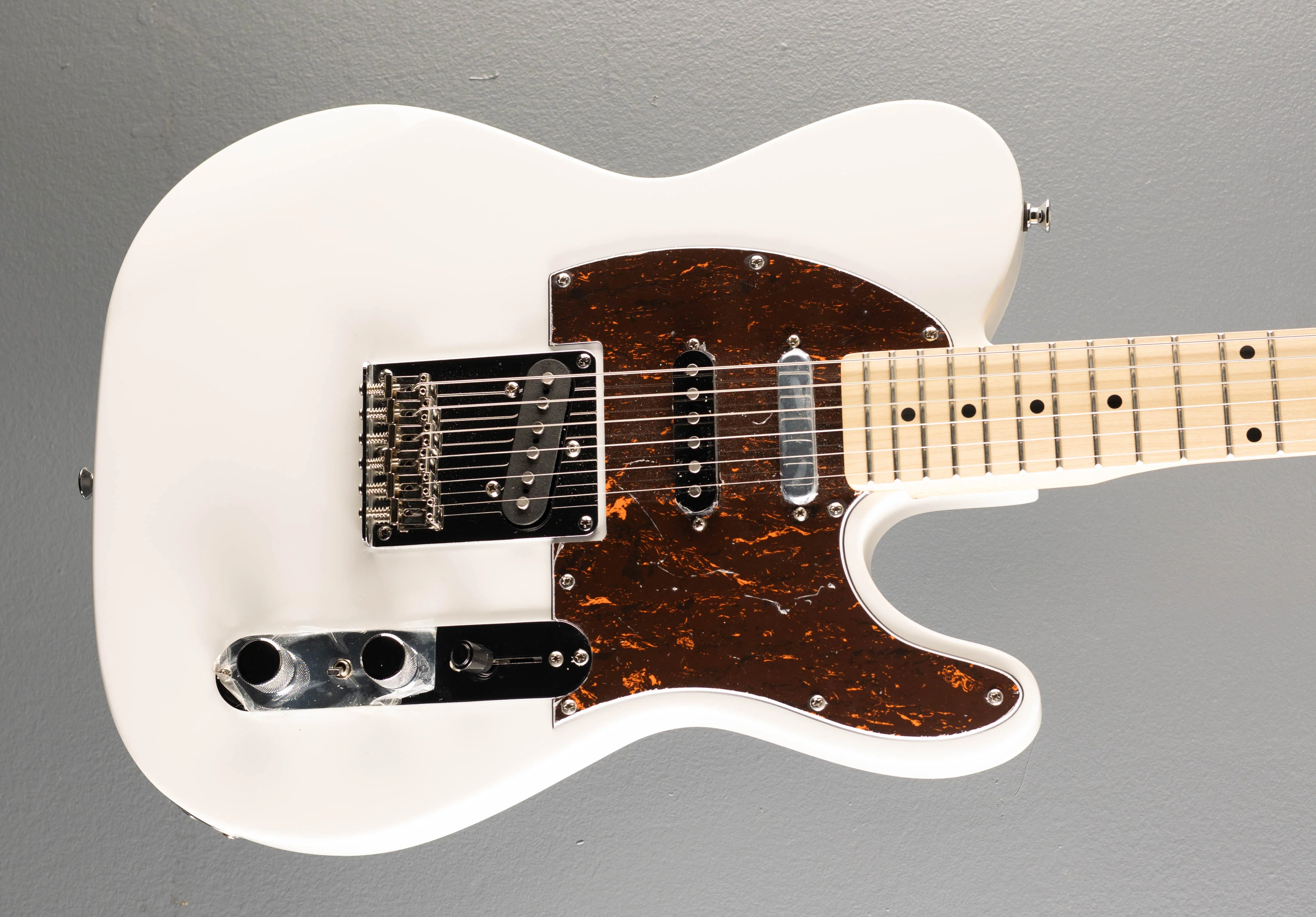 Triple 50 - Gloss White