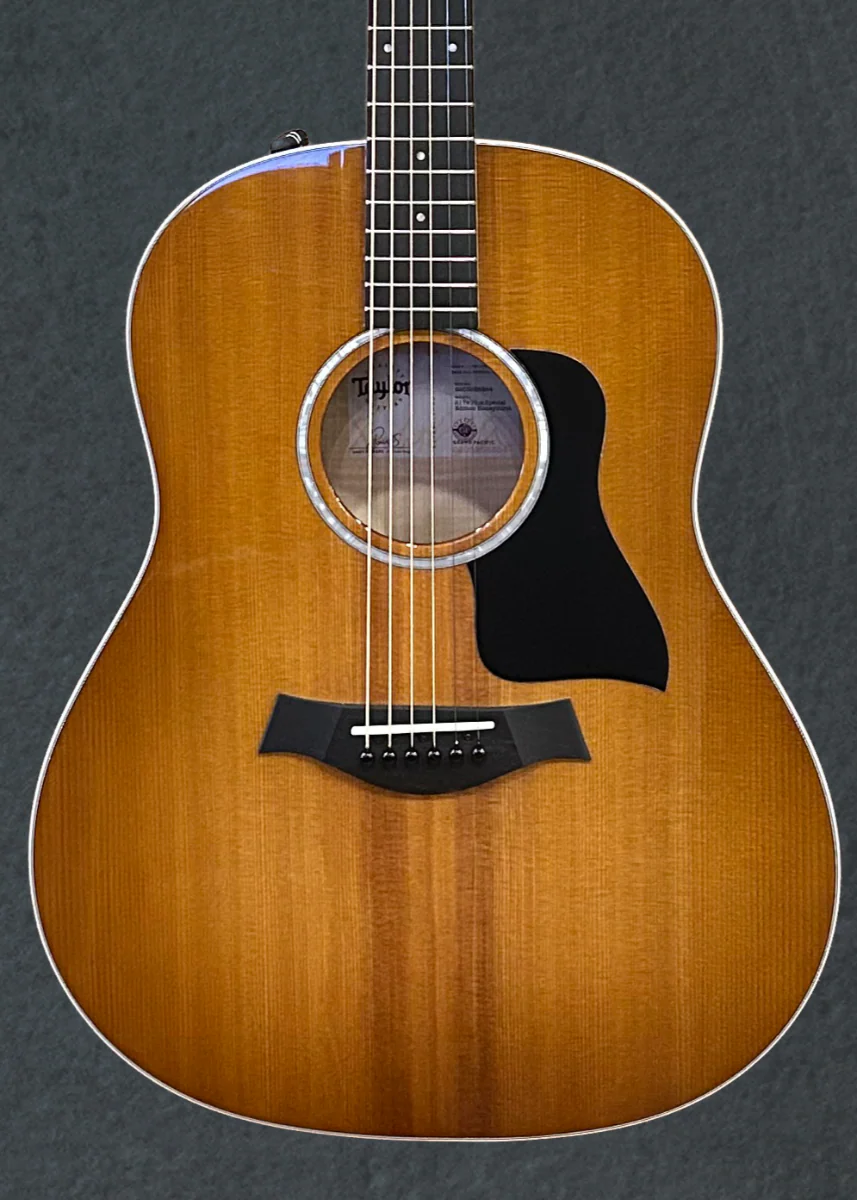 USED 217e Plus Special Edition '26 - Image 2