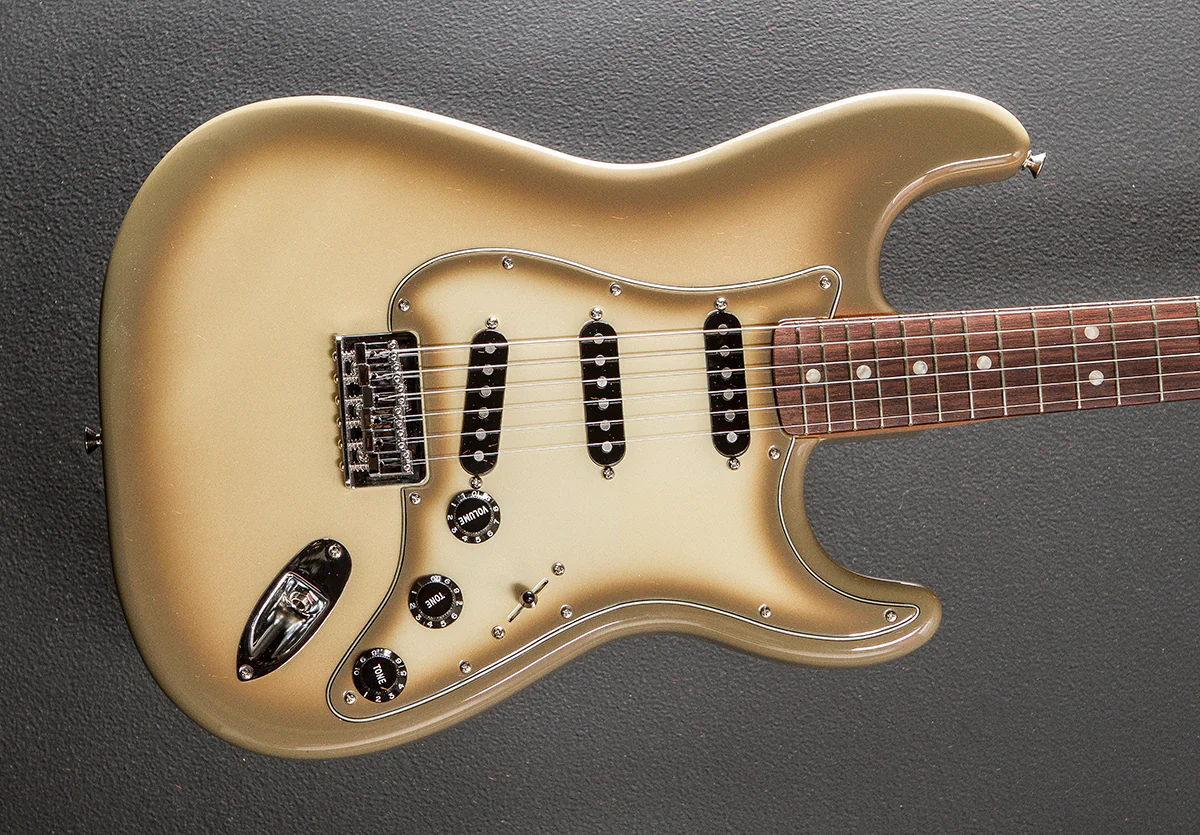 Used 70th Anniversary Vintera II Antigua Strat '24