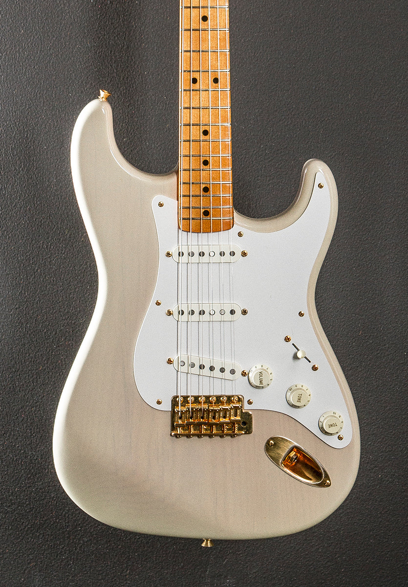 Used American Vintage '57 Reissue Strat, Recent - Image 2