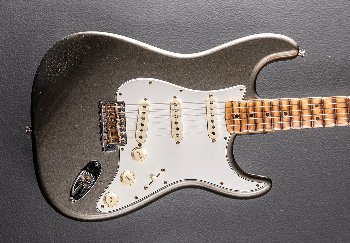 Used Limited Edition 1965 Journeyman Relic Strat '24
