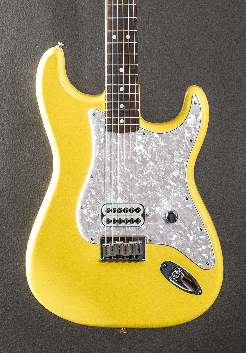 Used Limited Edition Tom DeLonge Strat '23 - Image 2
