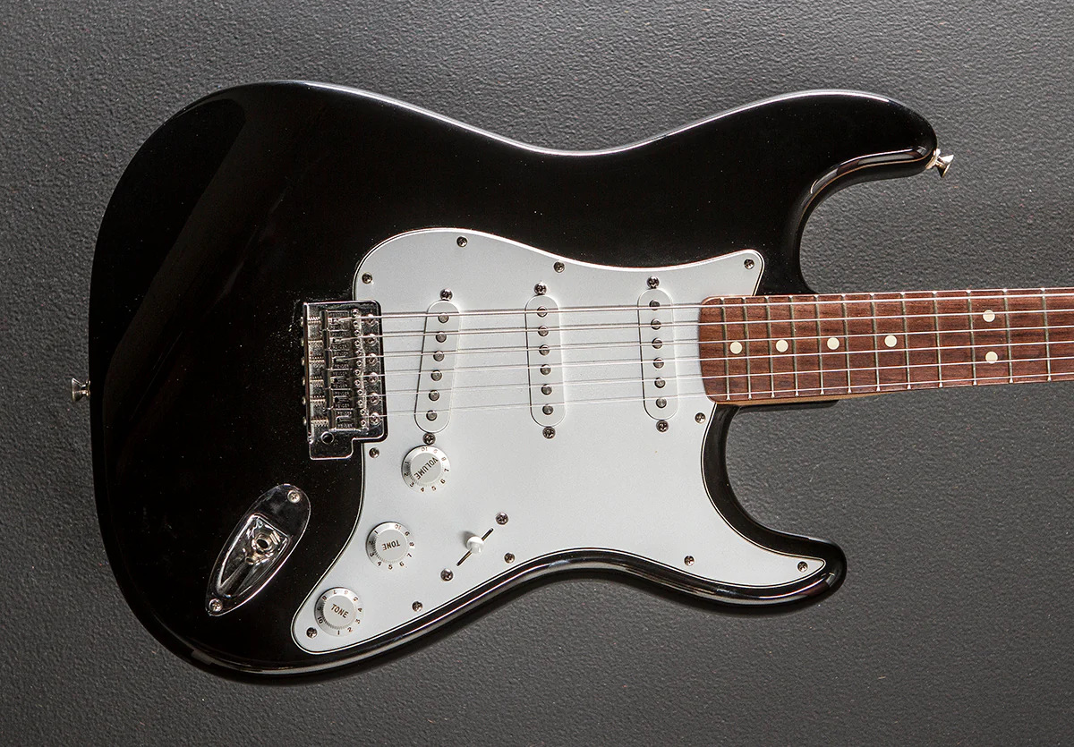 Used Standard Strat '00