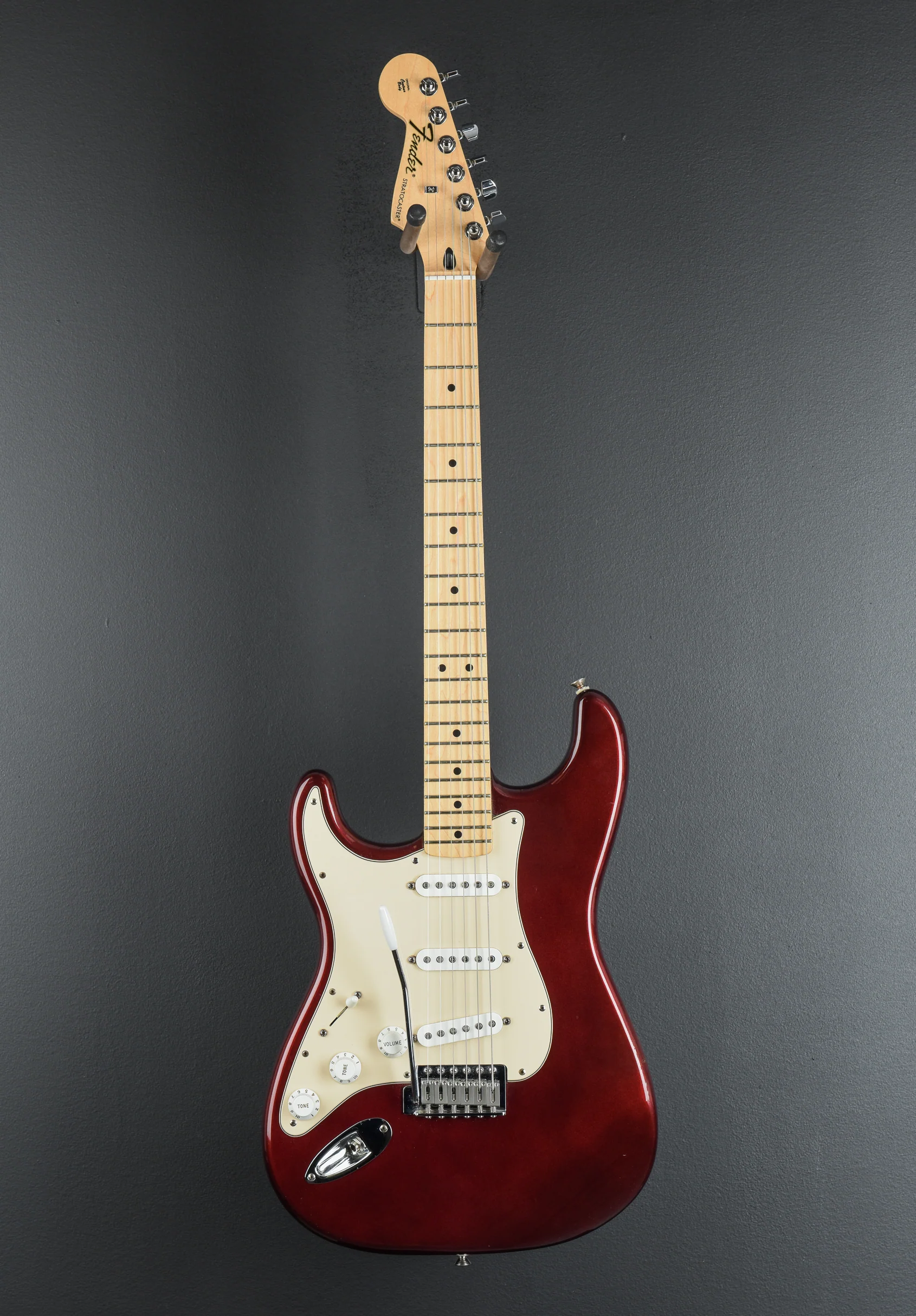 USED Standard Strat Left Handed '15 - Image 3