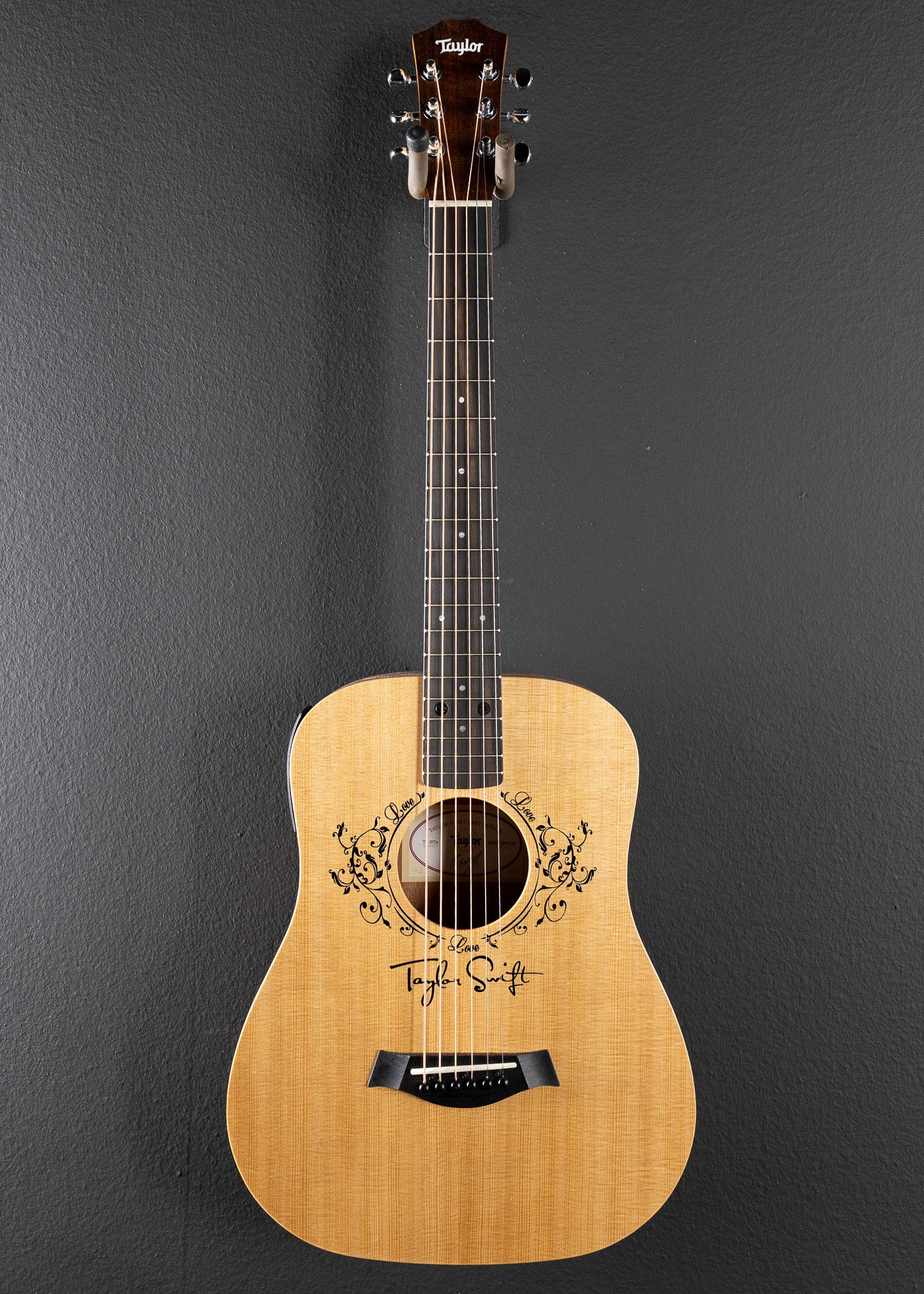 USED Taylor Swift TS-BTE Baby '26 - Image 2