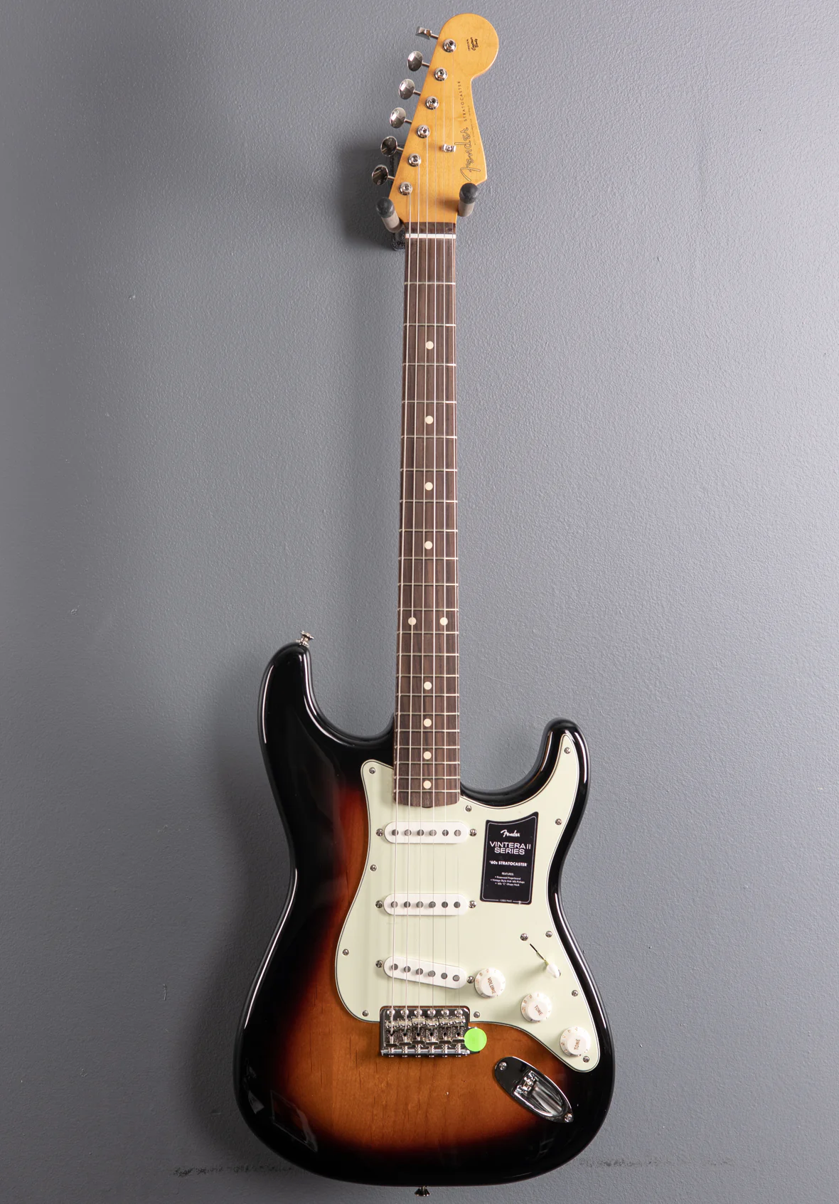 Vintera II 60's Stratocaster - 3 Color Sunburst - Image 3