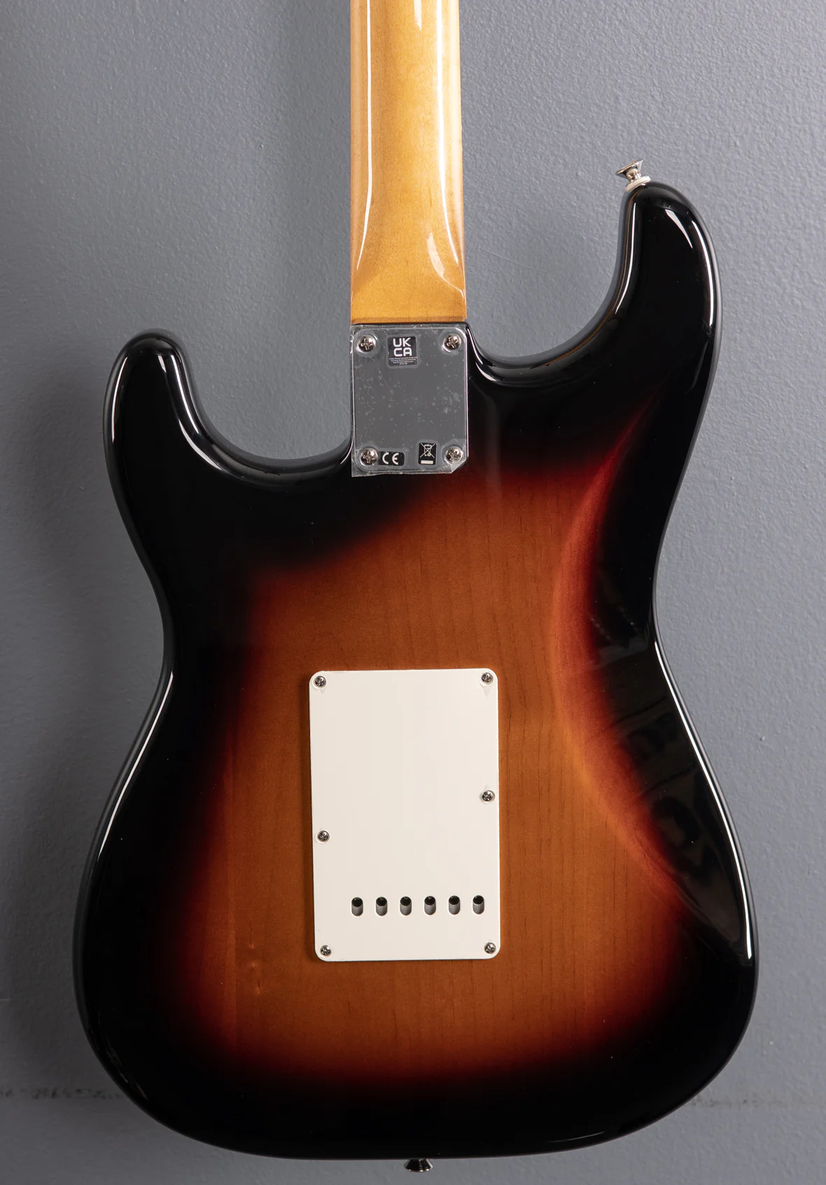 Vintera II 60's Stratocaster - 3 Color Sunburst - Image 4