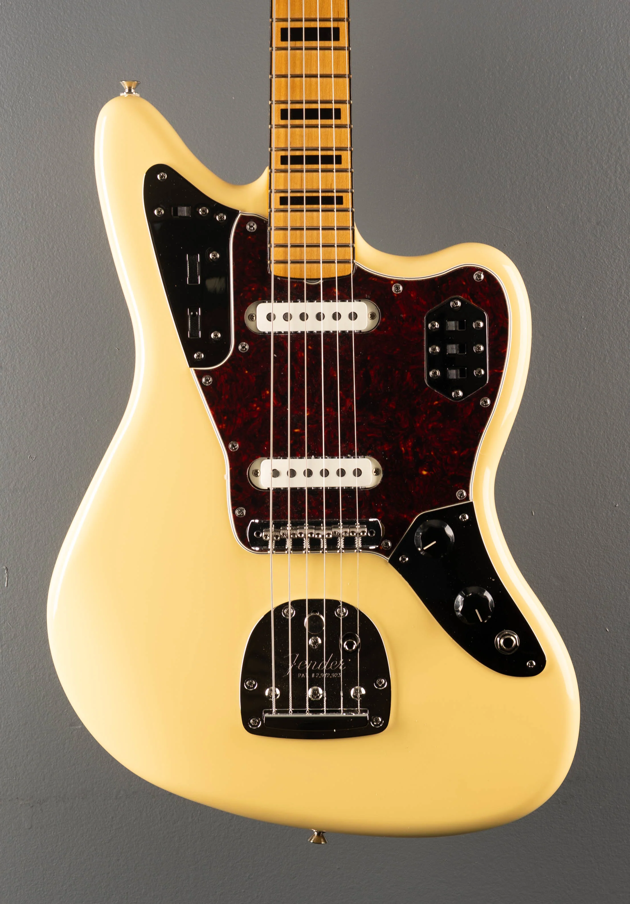Vintera II '70s Jaguar - Vintage White - Image 2